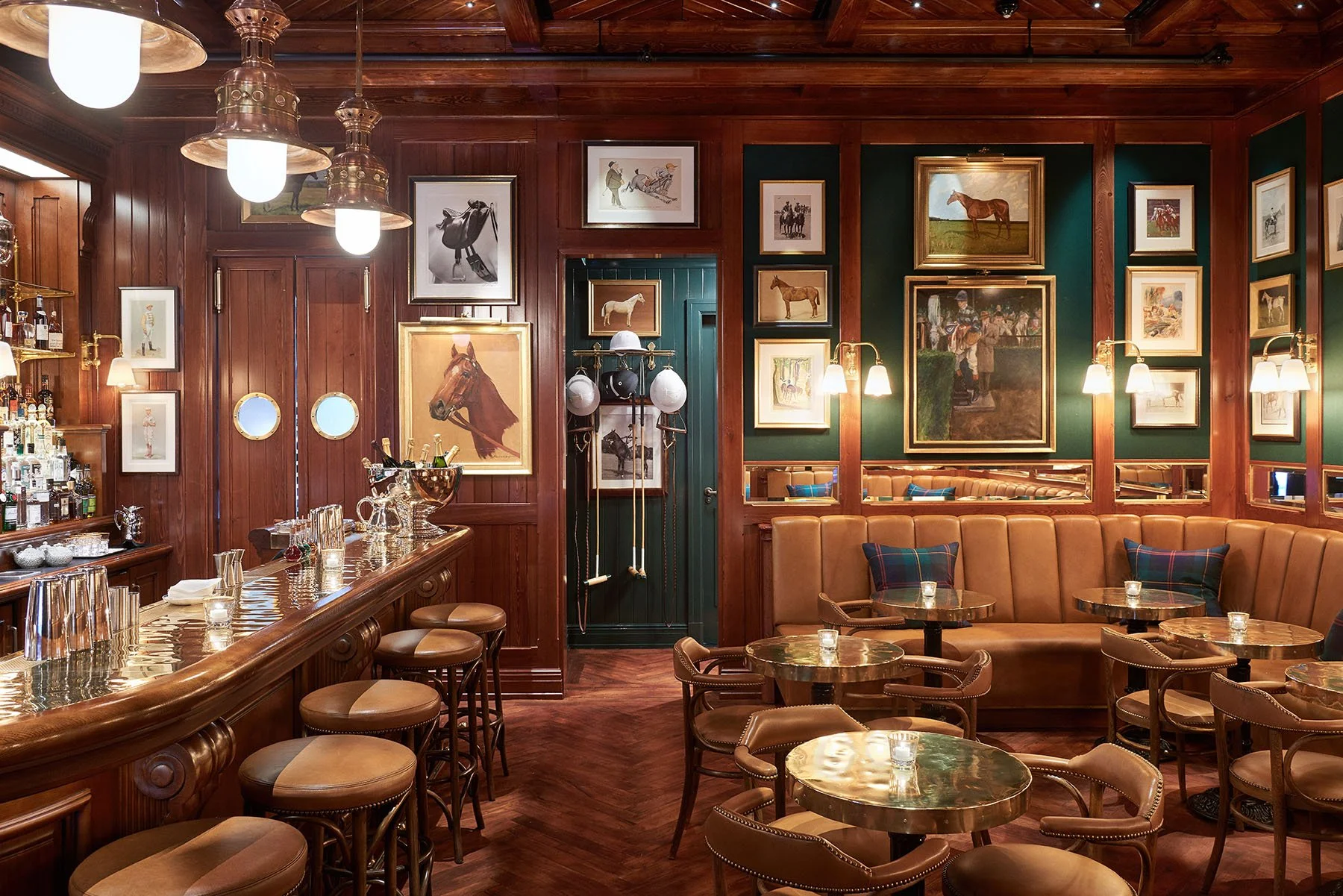 #22. The Material Psychology of a Luxury Space: Walls