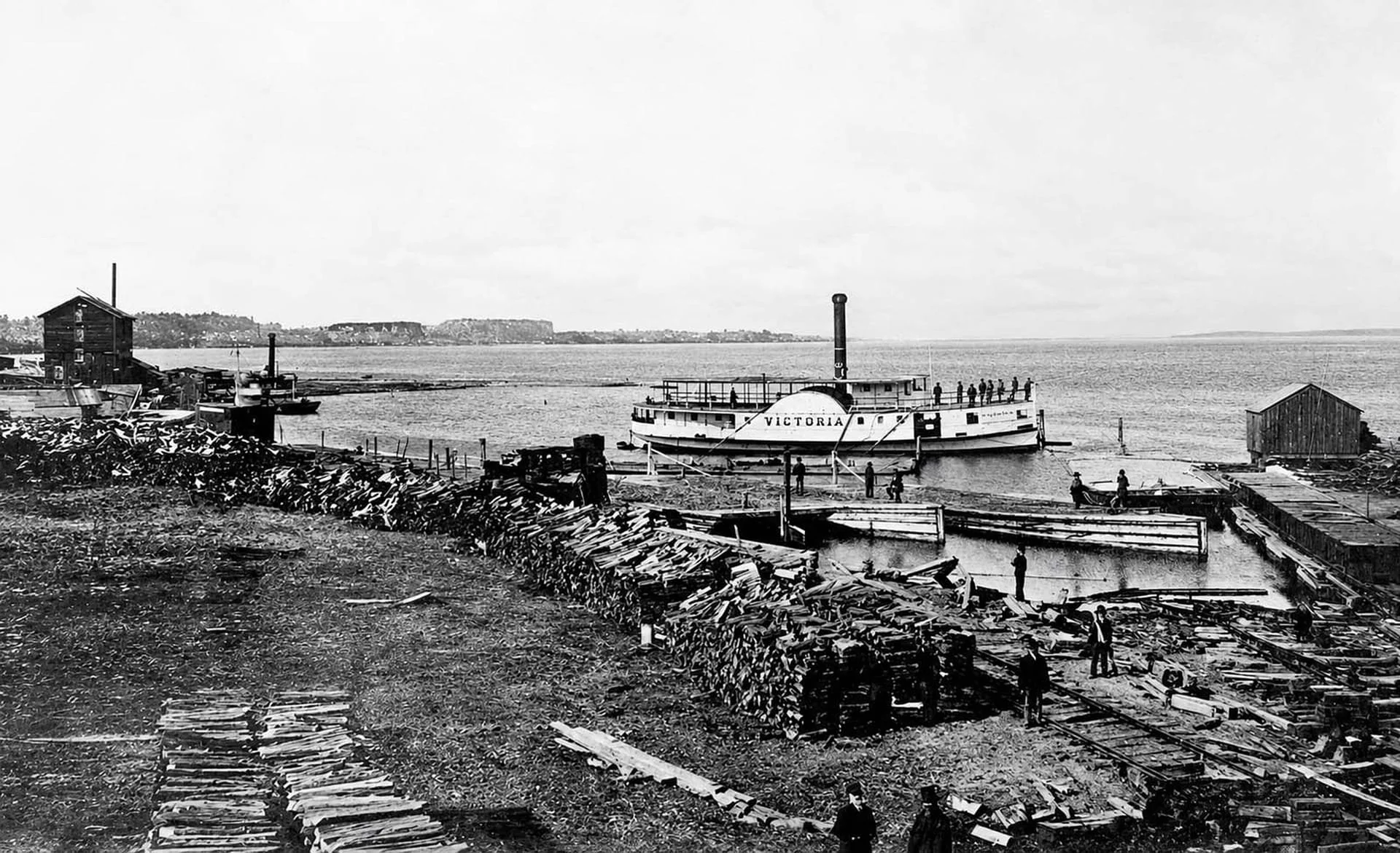 Railway Steamer Victoria x4.jpg