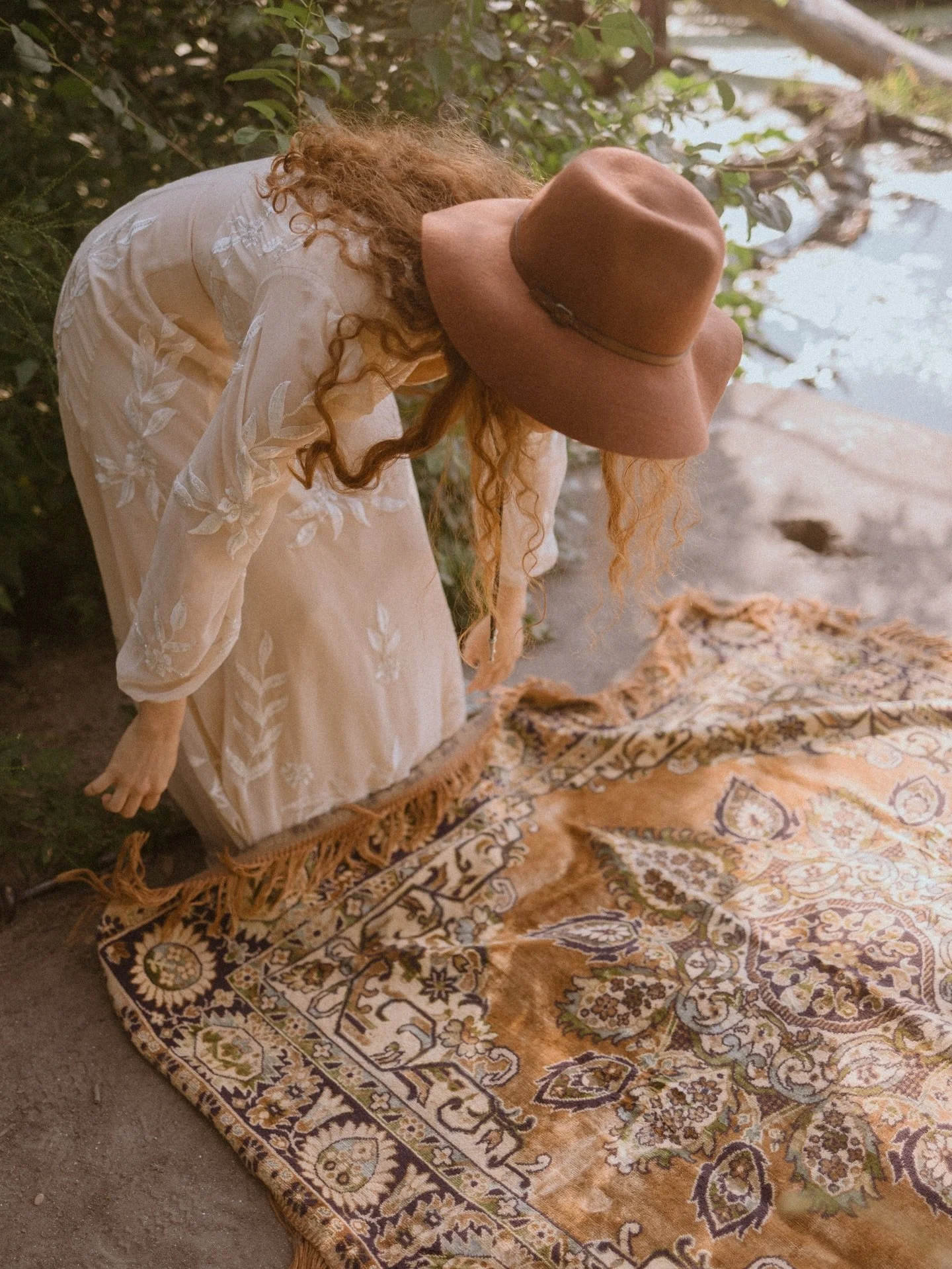 Feeling so grateful for a year full of adventure, friendship, and love 💕 Thank you, Madison and Barcelona, for always bringing your support and the best vibes.
.
@alyssa_lentz @dalmare_photo 
.
#thanksgiving2025 #madisonwi #madison #wisconsin #tomor