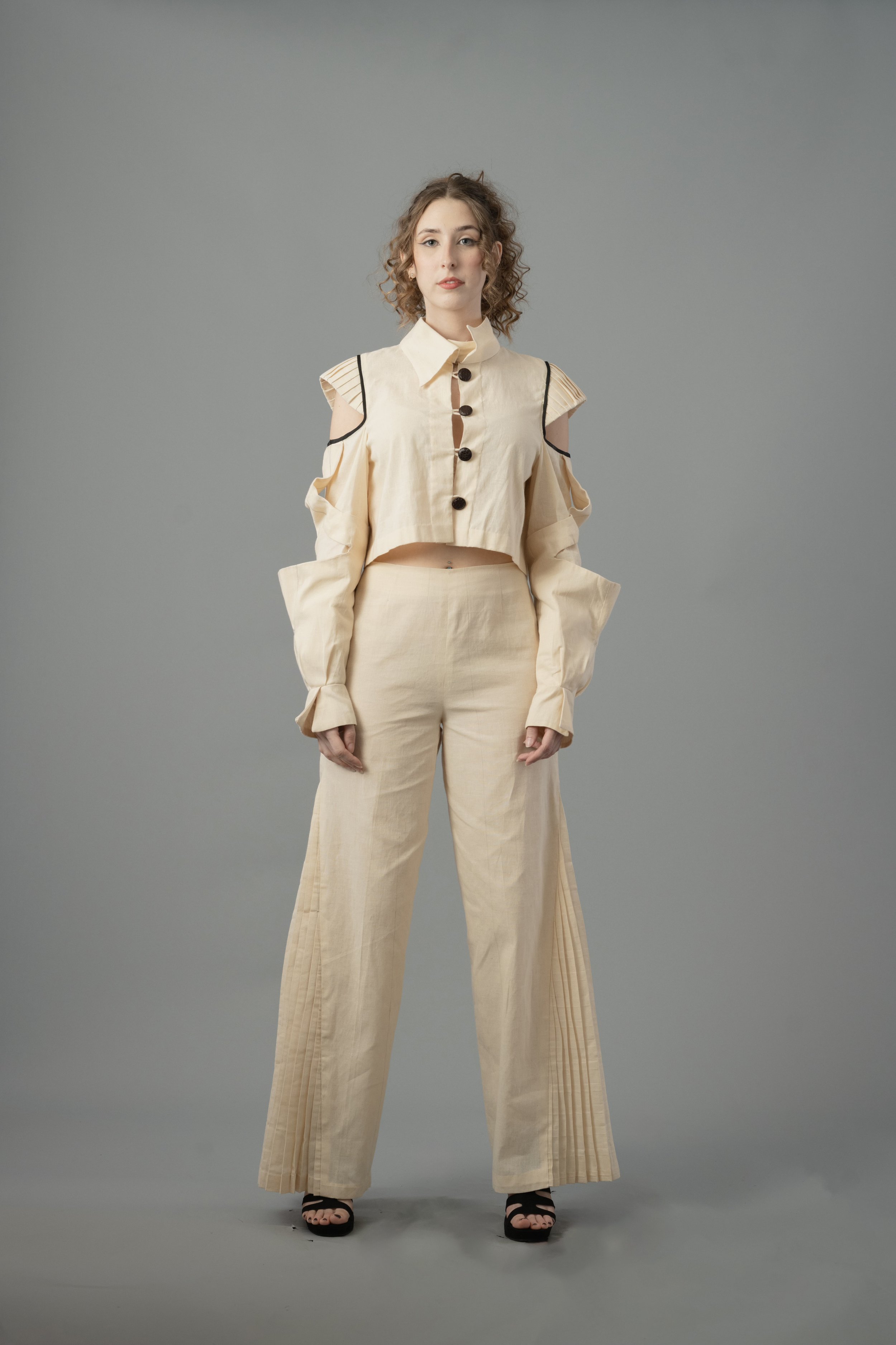 RS15883_20240508_ShowGarments_0546 2.jpg