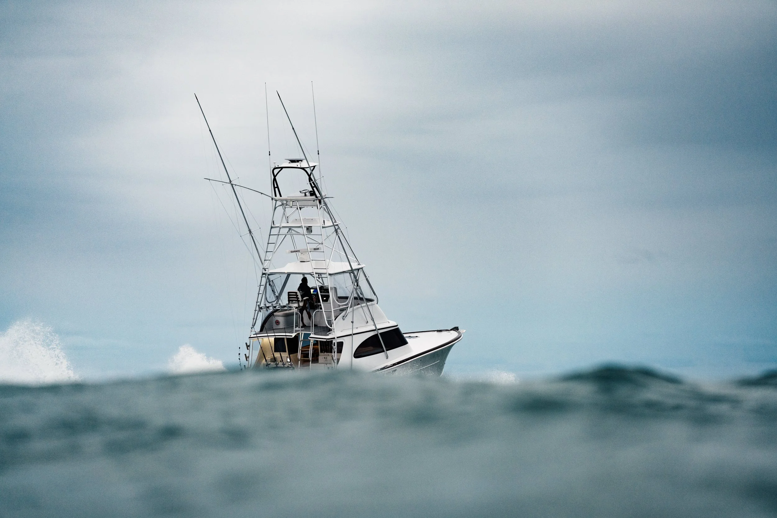 Why Towers Still Matter in Sportfishing (Even in the Omni Sonar Era)