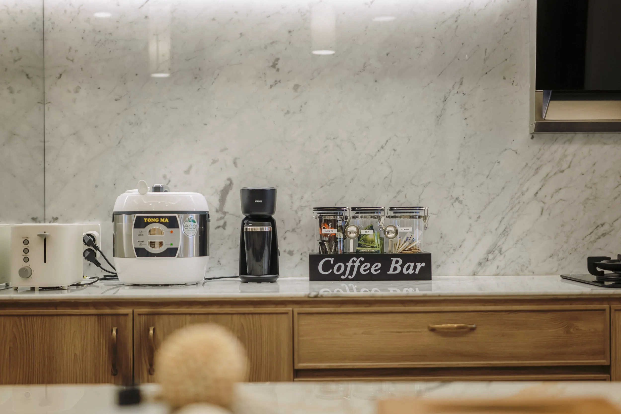 Kitchenette2 - Copy.jpg