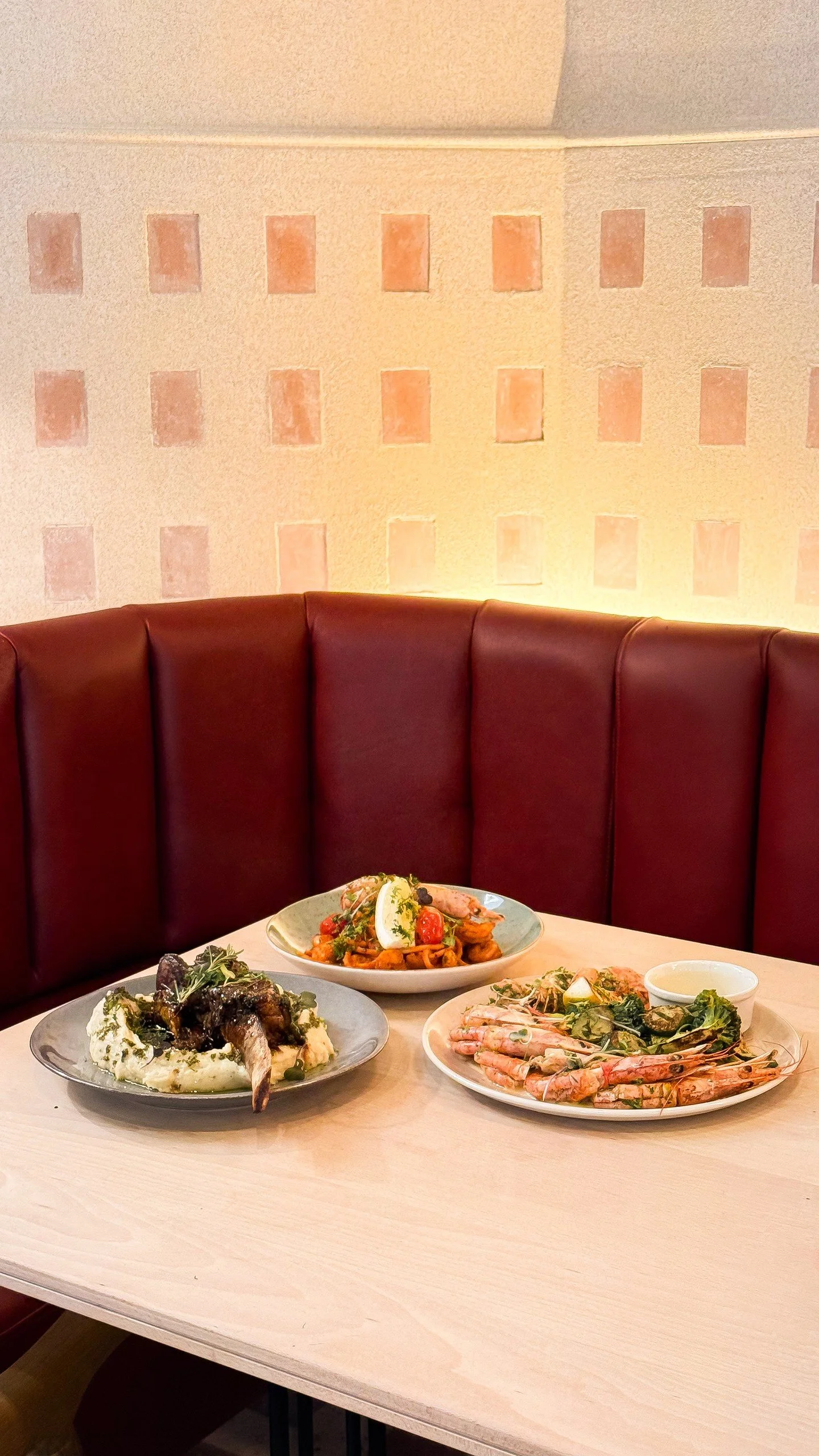 A Mediterranean feast for the senses 🍷🍴Fresh ingredients, bold flavours, and vibrant colours - meant to be shared and savoured together.

Find our menu on our new website (link in bio).

📍 Find us at Gateway Theatre of Shopping

@gatewayumhlanga

