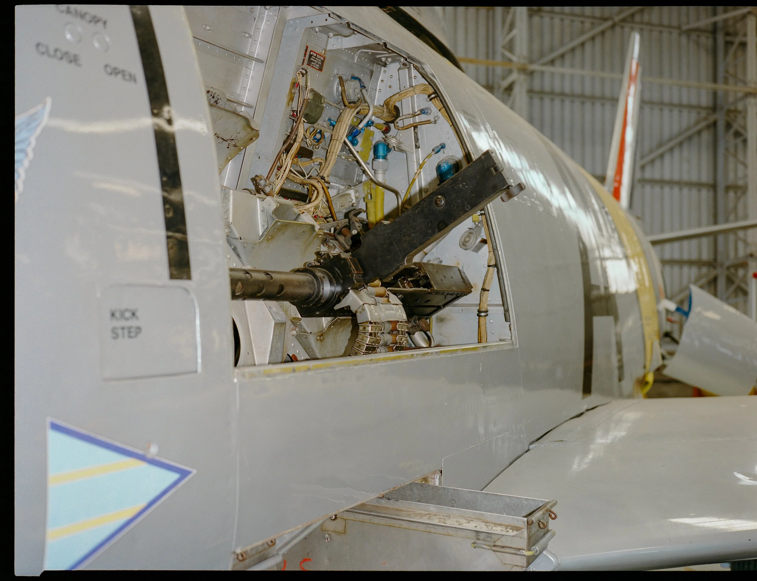 south-africa-ysterplaat-airforce-base-photography-50cal-sabre-plane-jet-12.jpg