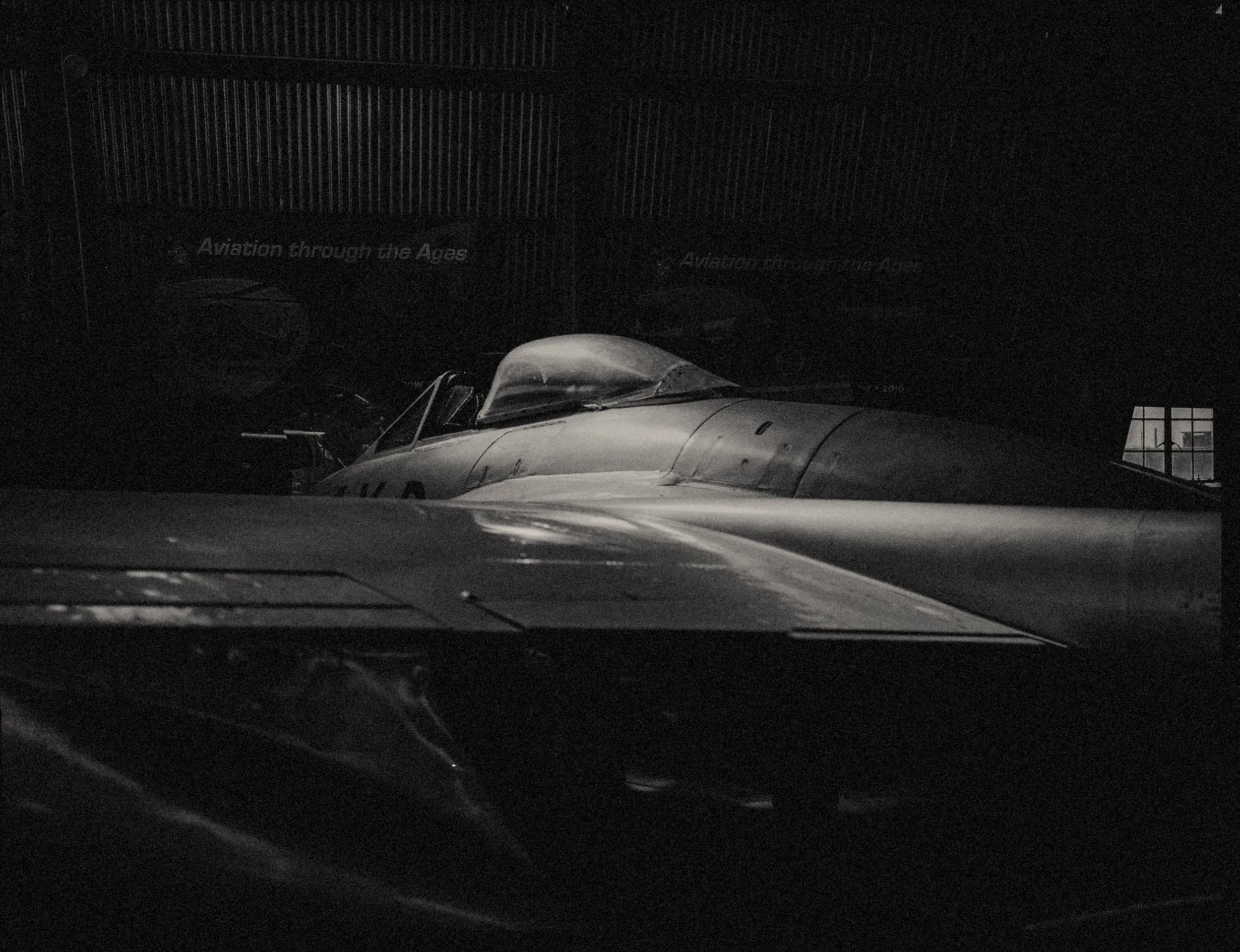 south-africa-ysterplaat-airforce-base-photography-vampire-plane-jet-8.jpg