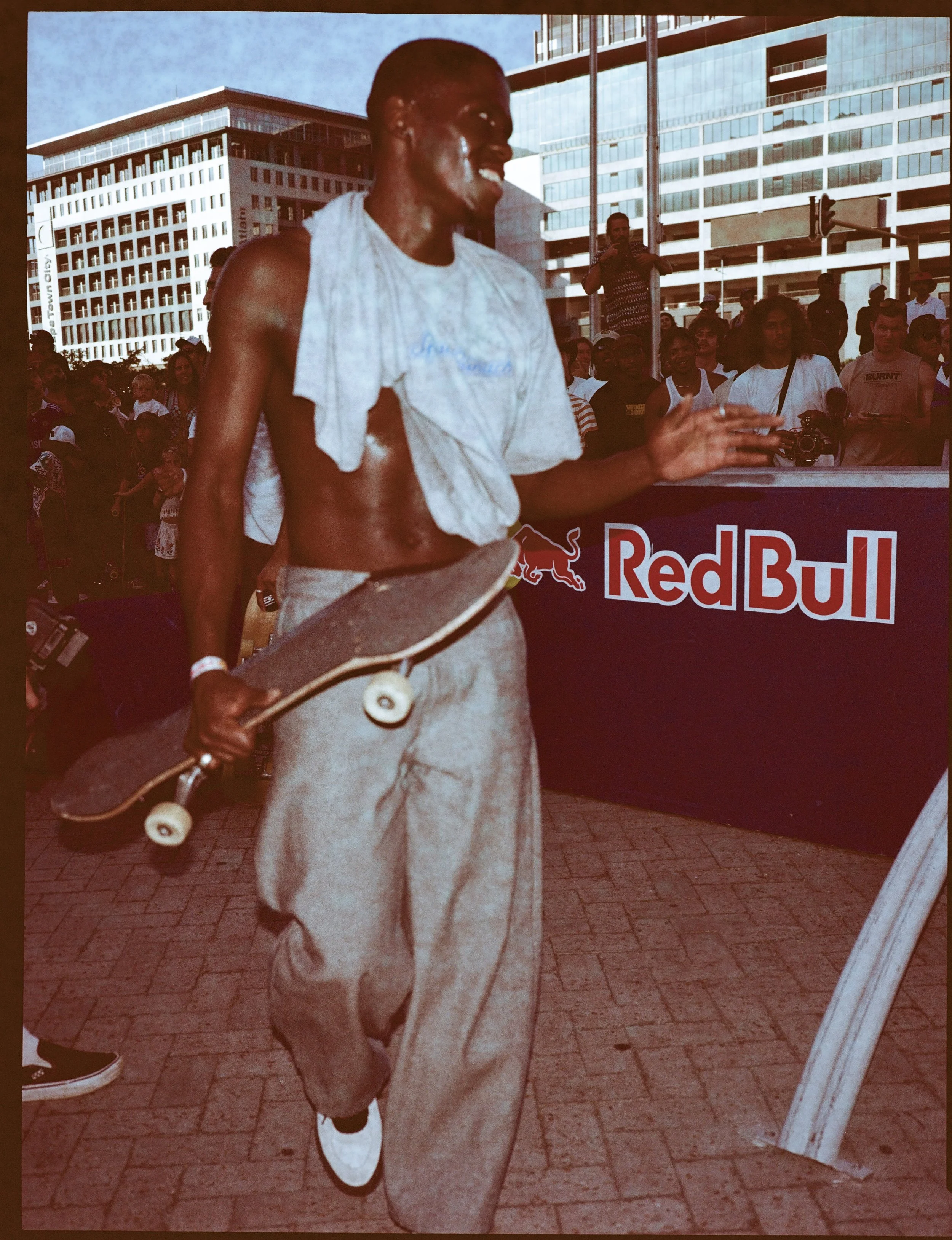 redbull-skateboard-spotcheck-cape-town-street-urban-event-photography-celebrity10.jpg
