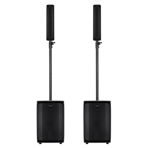 Ein professionelles Lautsprechersystem mit vier Lautsprechern, zwei großen Bodenlautsprechern und zwei passenden Hochtonlautsprechern oben, auf einem schwarzen Hintergrund.