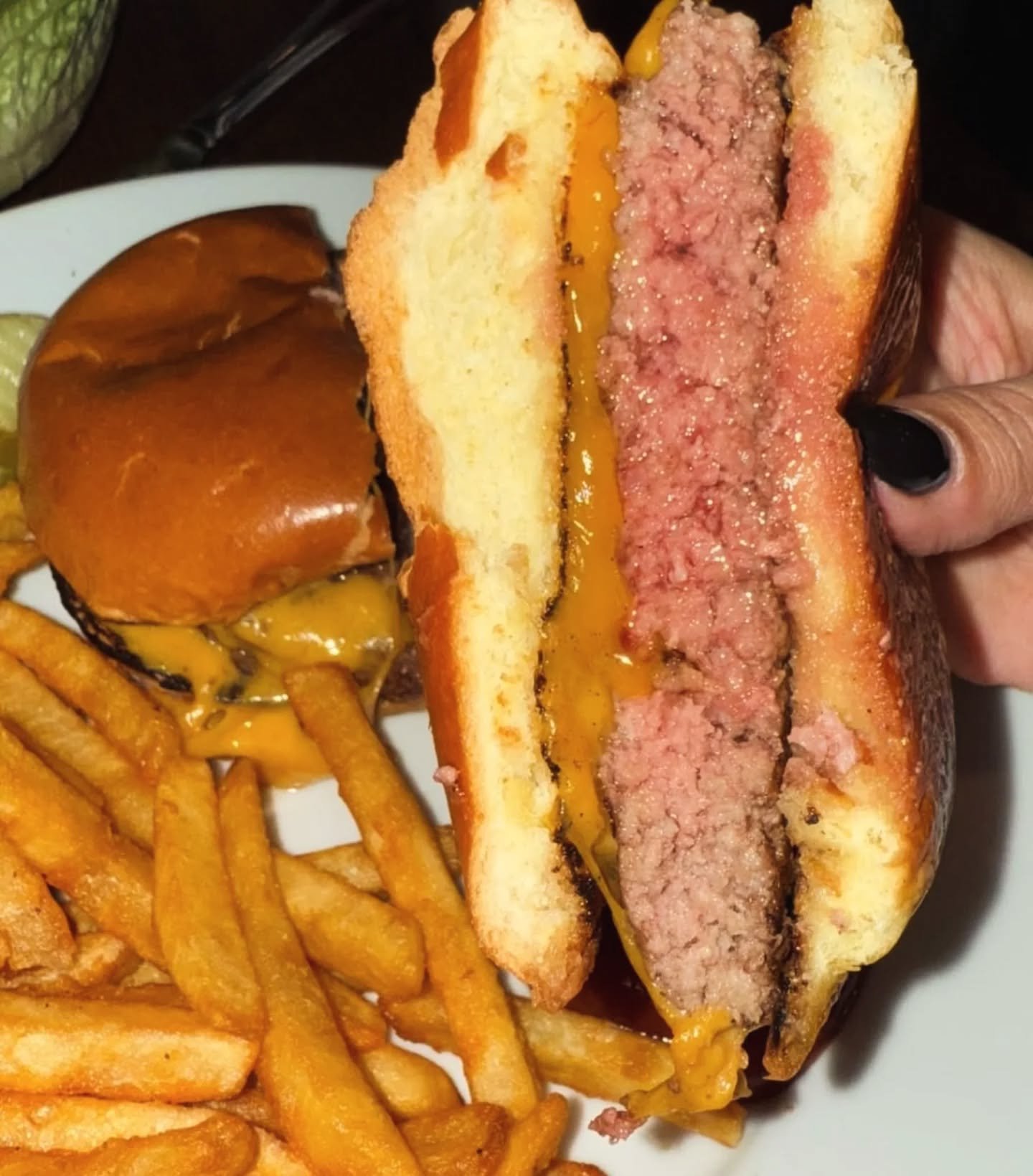Now THIS is a cozy Saturday night meal!!! Thank you to @foodiejerseygirl for stopping by and trying our juicy burgers and, as she puts it, "French onion soup for the soul!" 

We love our customers and their enthusiasm! 🫶🍔🥣😍

Stop by and