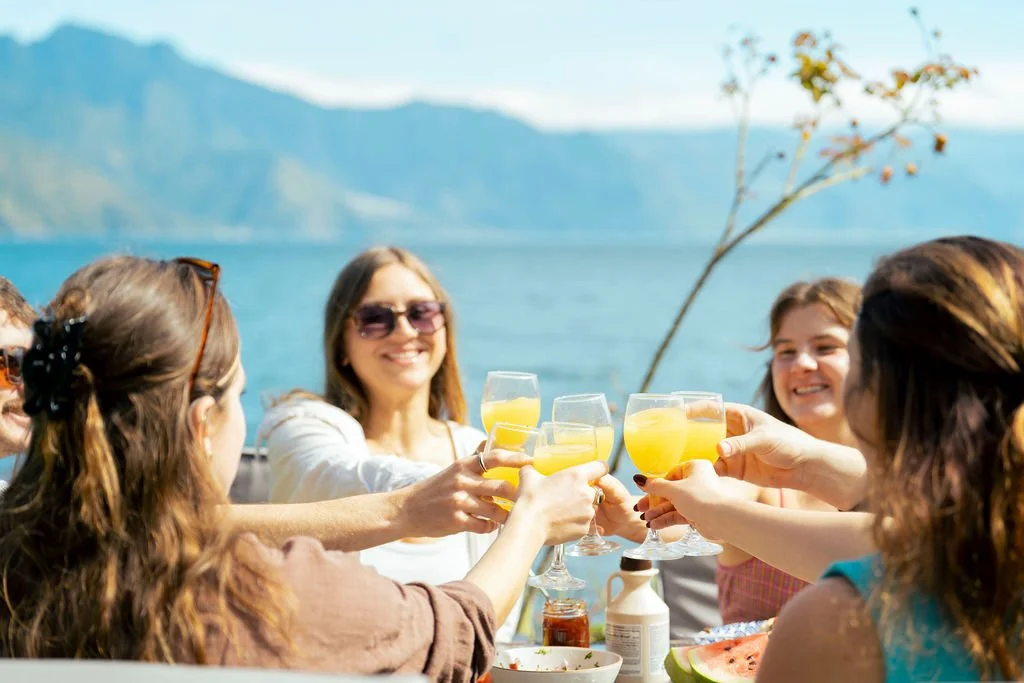 Lakeside breakfast at Villa