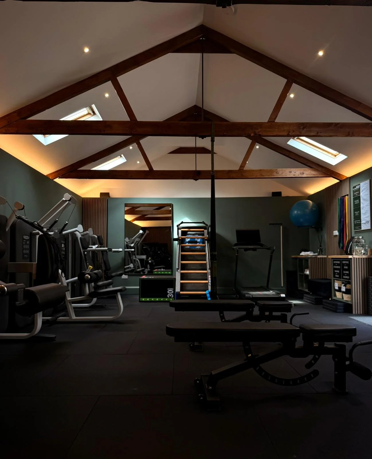 MWFitness_Bishops Stortford Gym_ 21.jpg