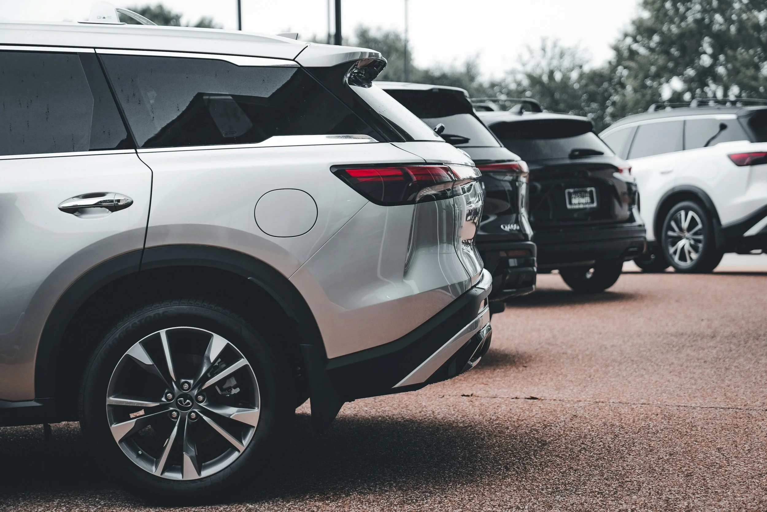 Car Buying Tips: How to Finance, Negotiate, and Close the Deal