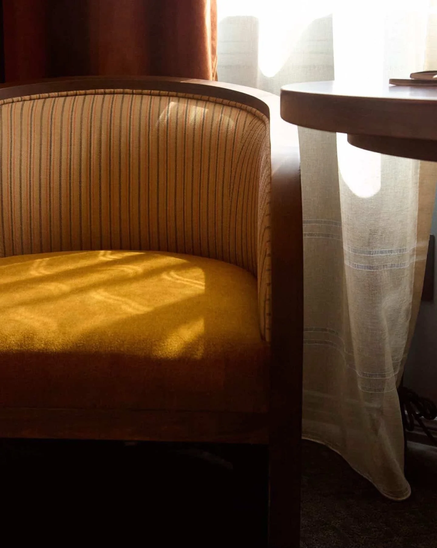 Gorgeous fabrics custom developed by @swoonthestudio for @thedriskill Hotel
