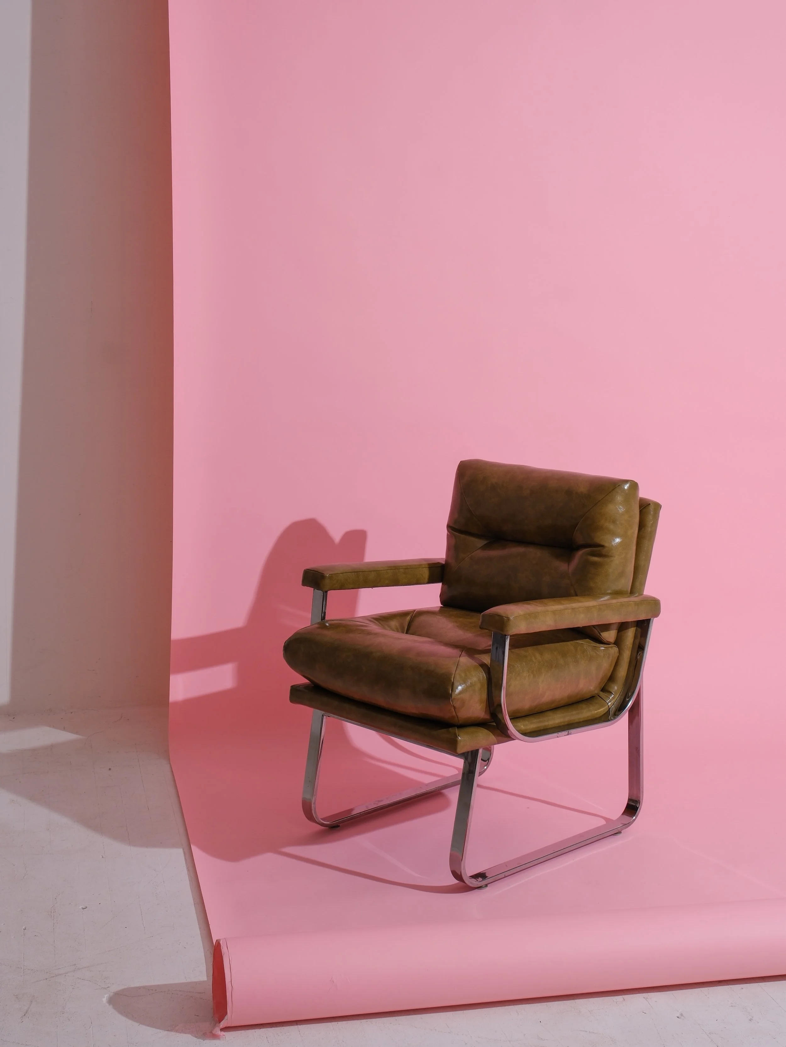 Curator on Pink