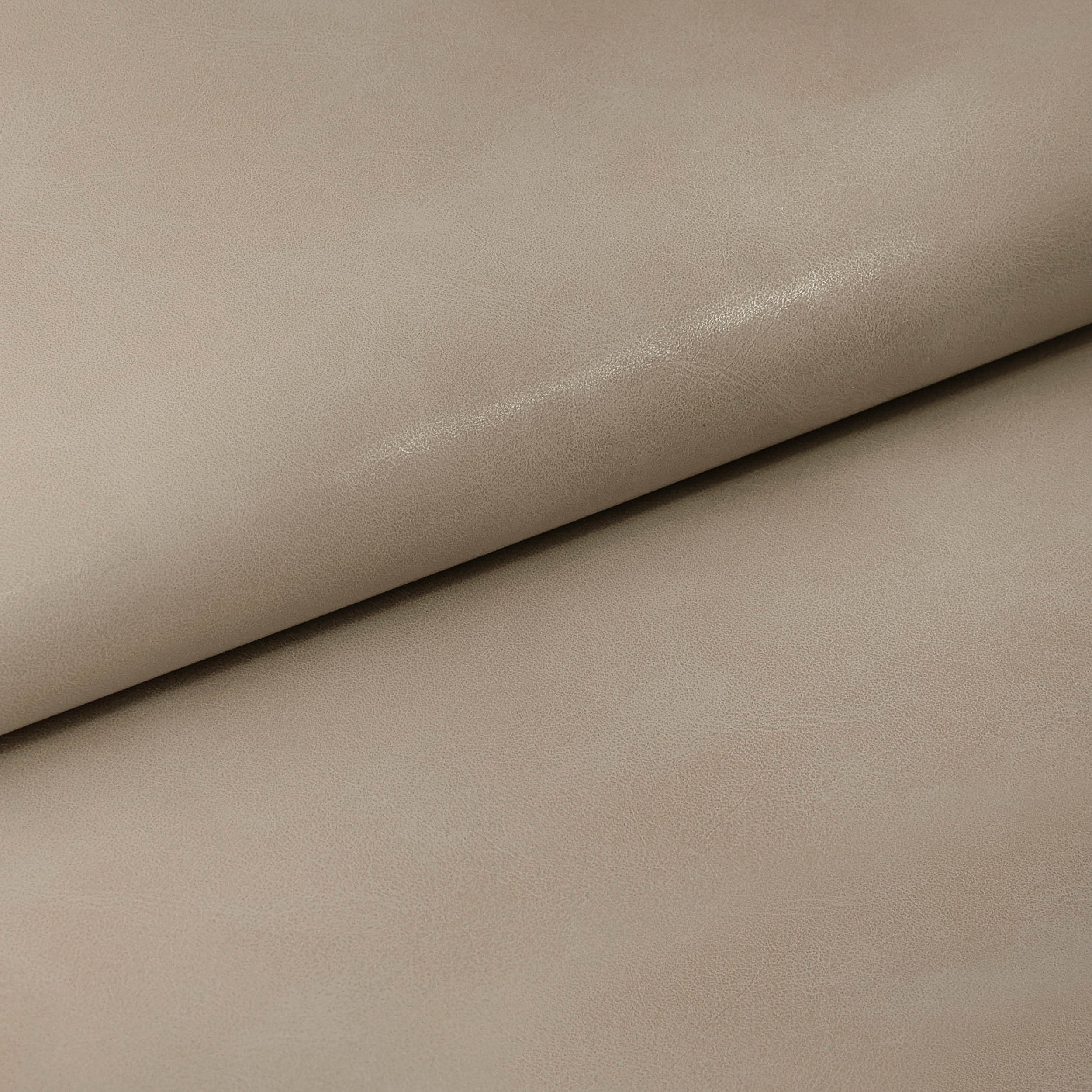 Curator Ceramic