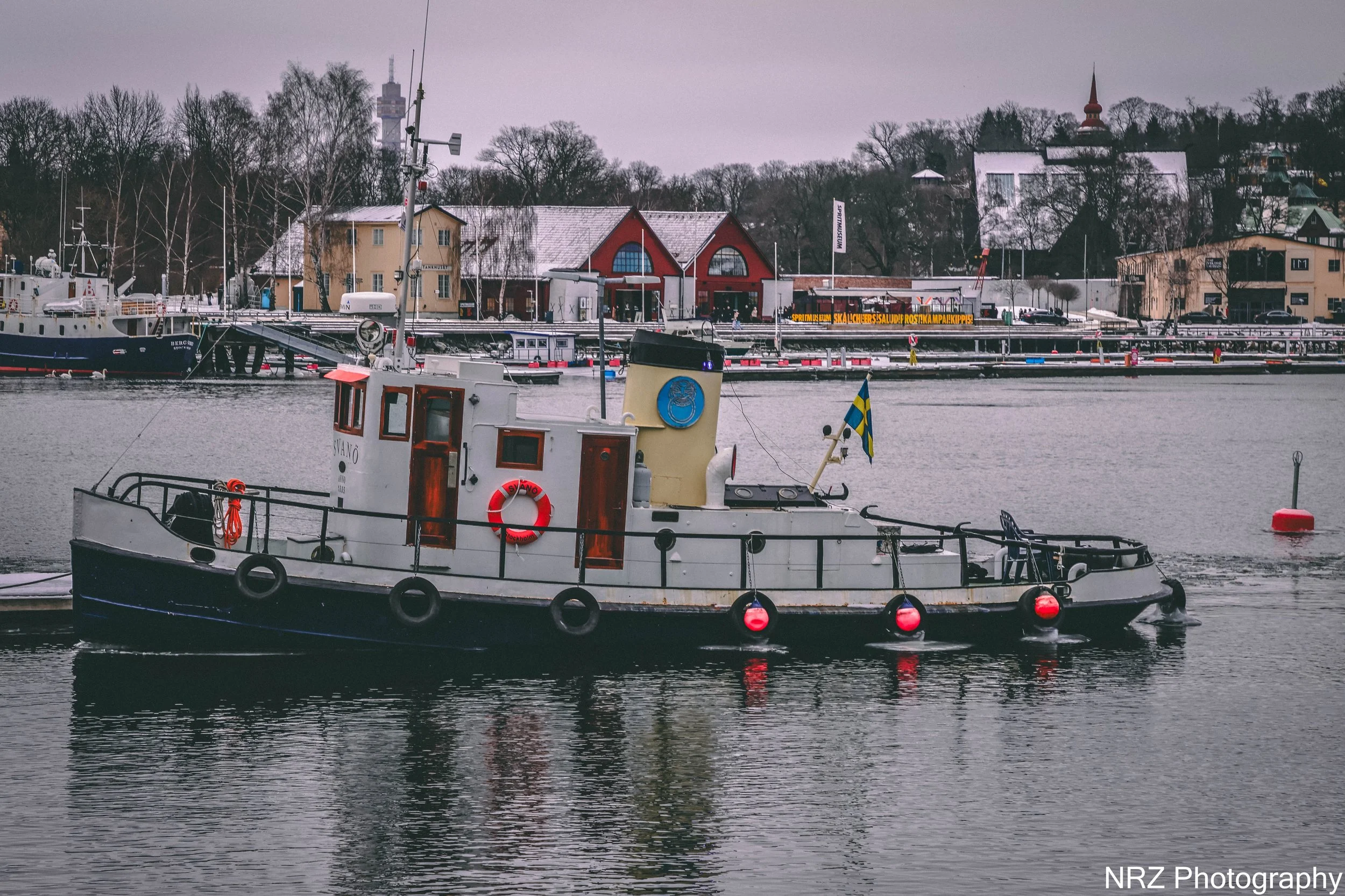 Wally and the Warm Heart of the Sea
Wally the walrus had spent so many years at sea that the waves seemed to know his name. Each morning he lit the small open fire in the iron stove aboard his creaking boat, letting the scent of driftwood mingle with