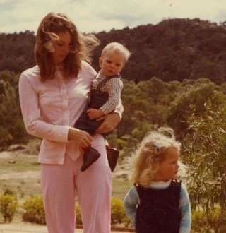 With her mother and brother in Australia in 1973