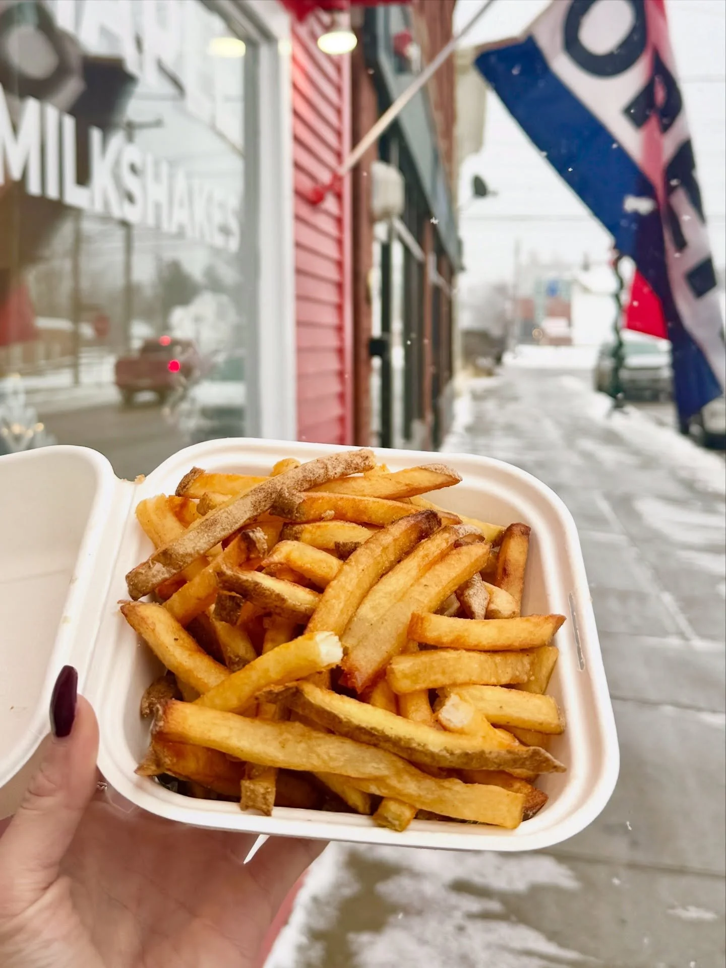 Hand! Cut! Fries! 

Not pictured: the side of Gondolas Sauce for dipping 😎