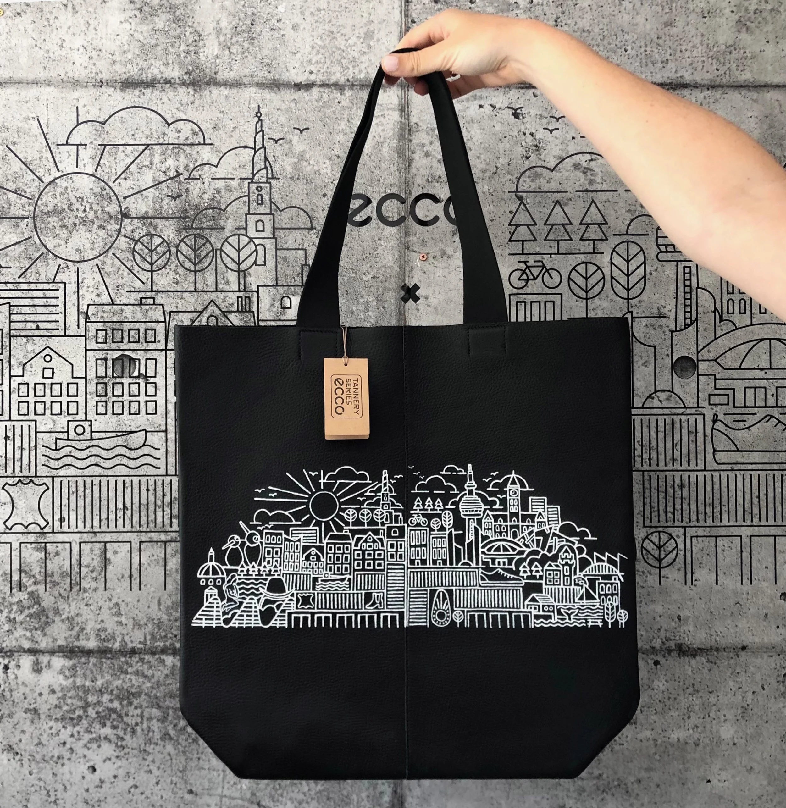 SARAH SKRLJ - Leather Tote.jpg