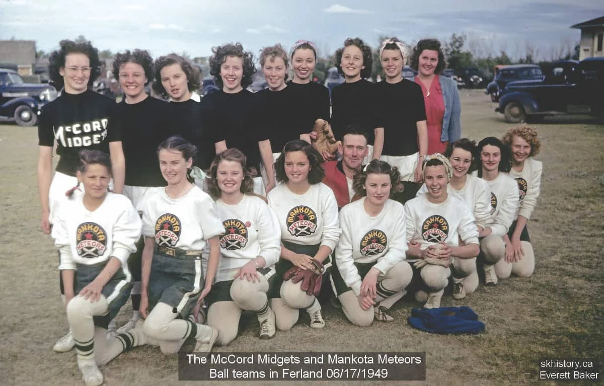 Just A Gal From Glidden: A new team, an old photo, and a little winter hope