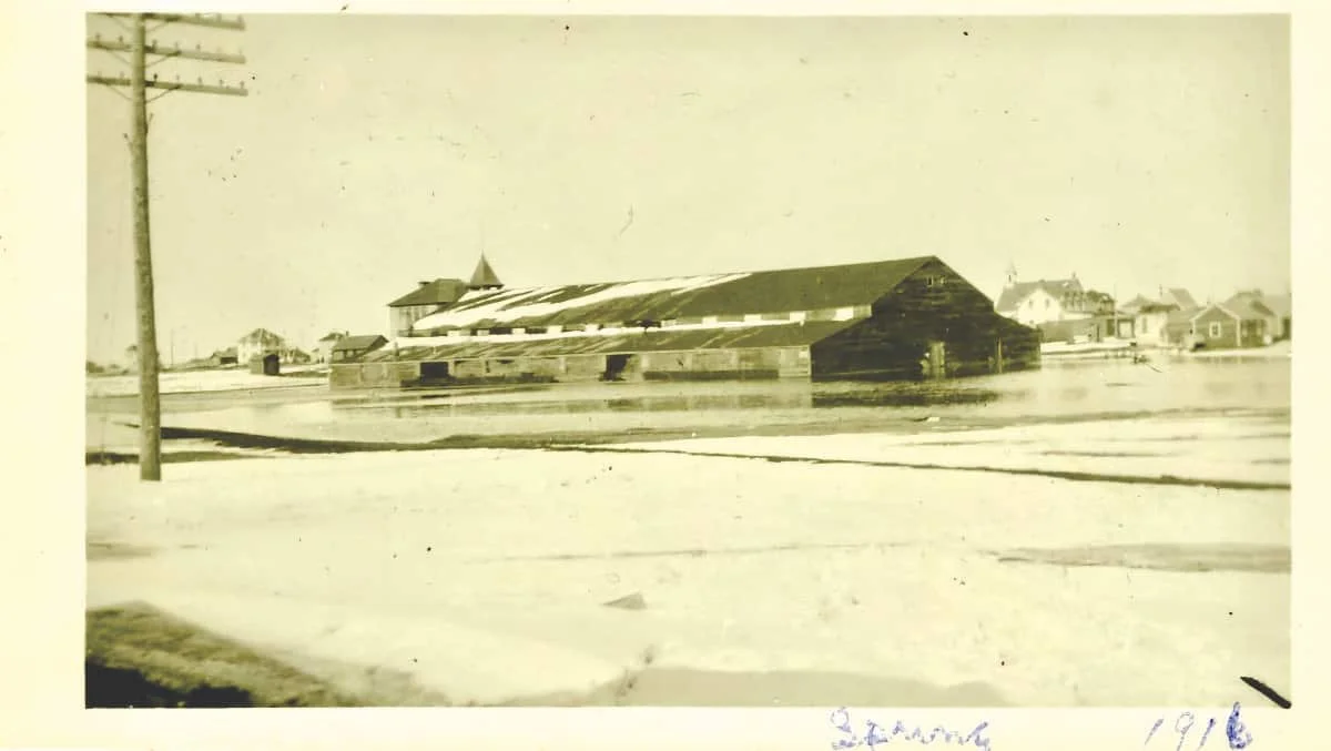 Remember When: Rosetown skating and curling rink in 1916