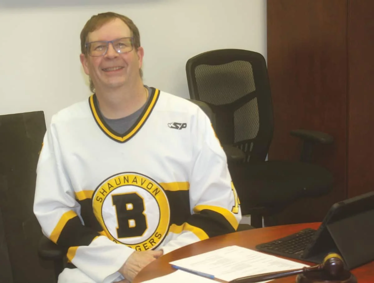 Mayor Hay wears Shaunavon Badgers jersey