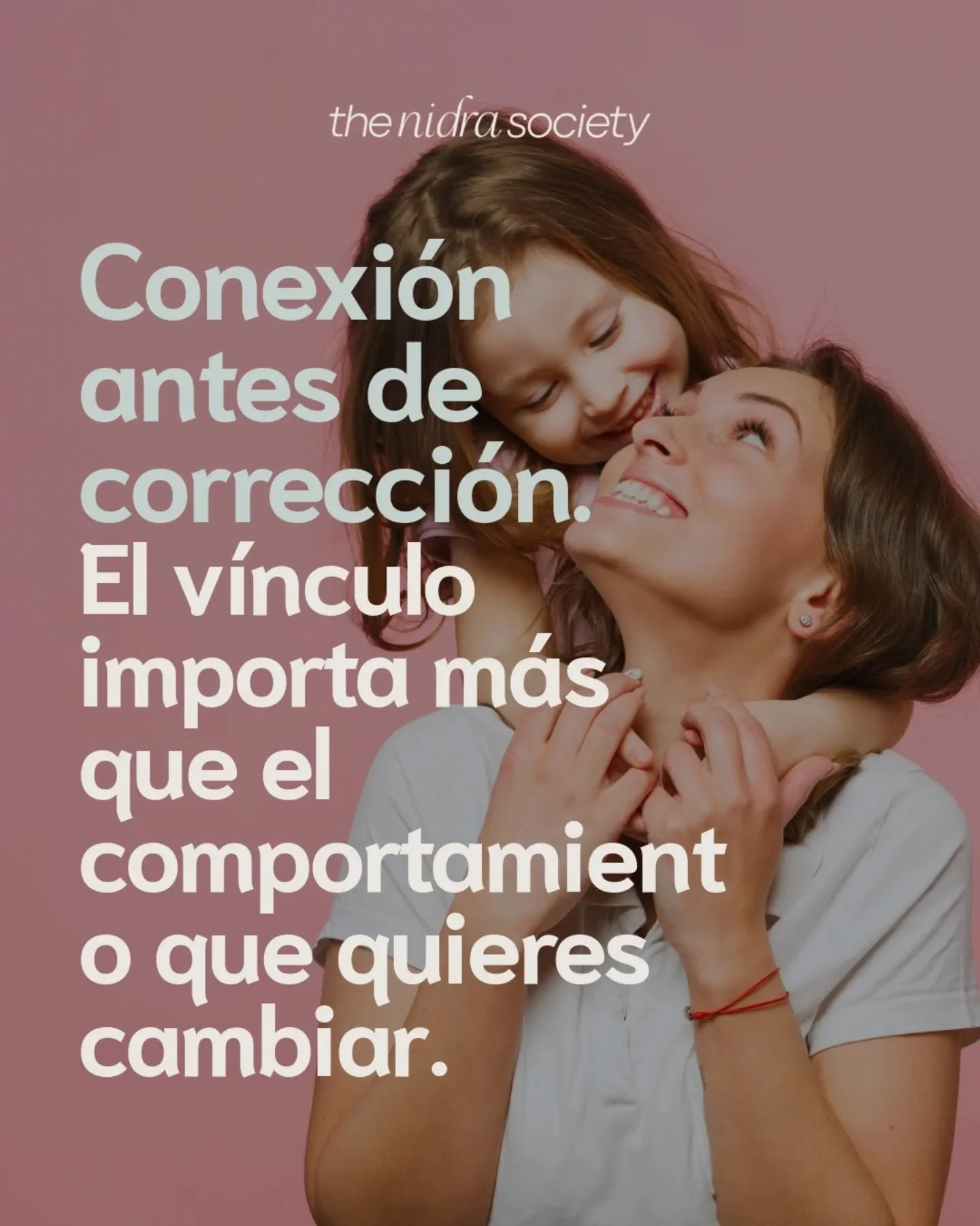 &iquest;Sientes que mientras m&aacute;s corriges, menos te escuchan? 🤯

A veces caemos en la trampa de querer "arreglar" la conducta en el momento exacto en que ocurre. Pero aqu&iacute; est&aacute; el secreto: Un ni&ntilde;o que no se sien