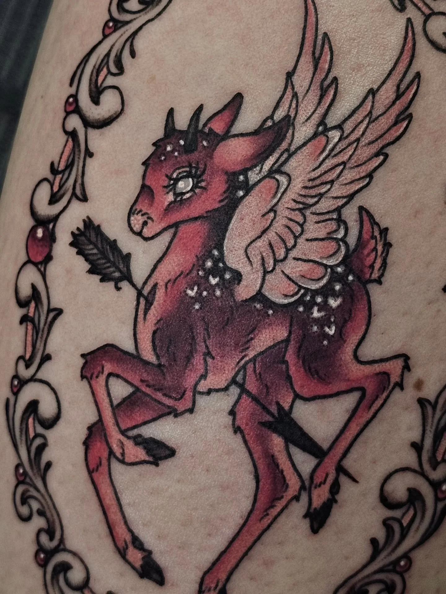 🏹💗 Cupid 💗🏹
So thrilled with this flash piece and frame addition from yesterday!

#artistsoninstagram #art #tattoo #tattooartist #tattoooftheday #colortattoo #fawn #cupid #deer #valentines #valentinestattoo