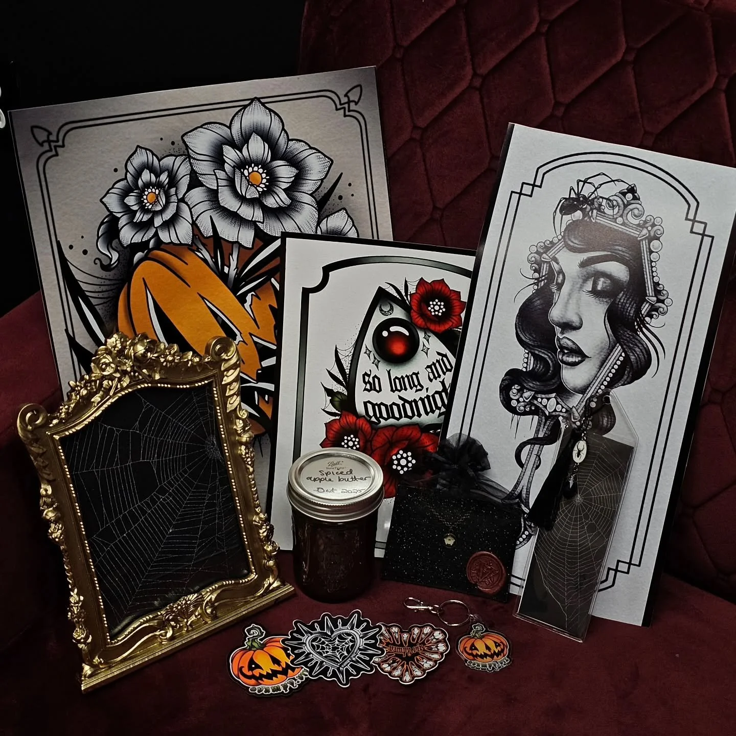 💥 ALL CLAIMED 💥 thank you so much 😭
I will be making a post with all remaining frames, prints and necklaces soon!

- - - - -

🖤 Black Friday Vampy Vix Gift Pack - $150 🖤
Limited to only 3 gift packs, so get 'em while you can!

Includes: a $25 gi