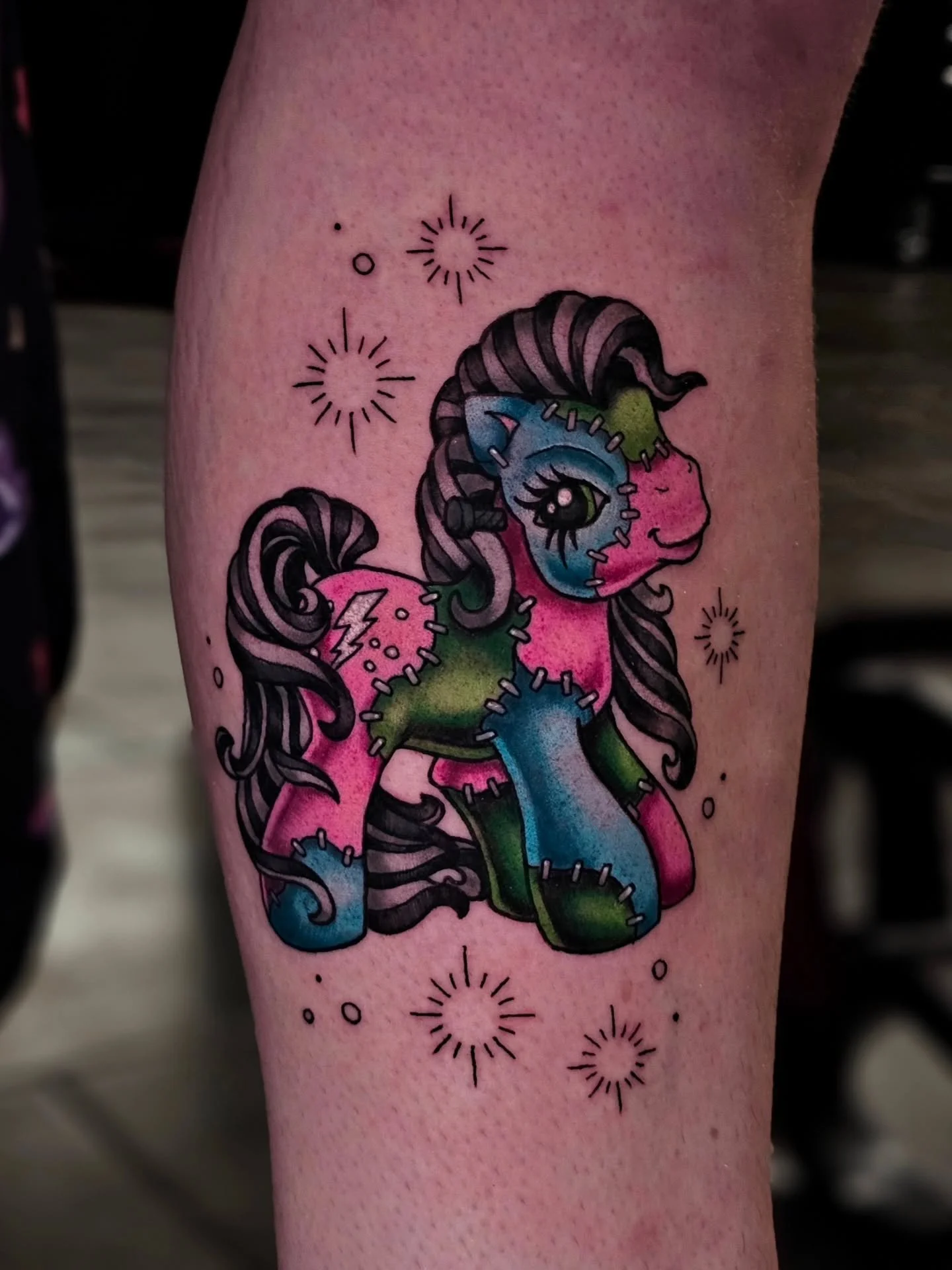 My Little Frankenstein Pony, Stitches 🦄🪡⚡️
So thrilled I finally got to tattoo another one of my Halloween Ponies, ghostie pony coming soon!
(Please excuse that she's a little bloody 🩸)

#artistsoninstagram #art #tattoo #tattooartist #tattooofthed