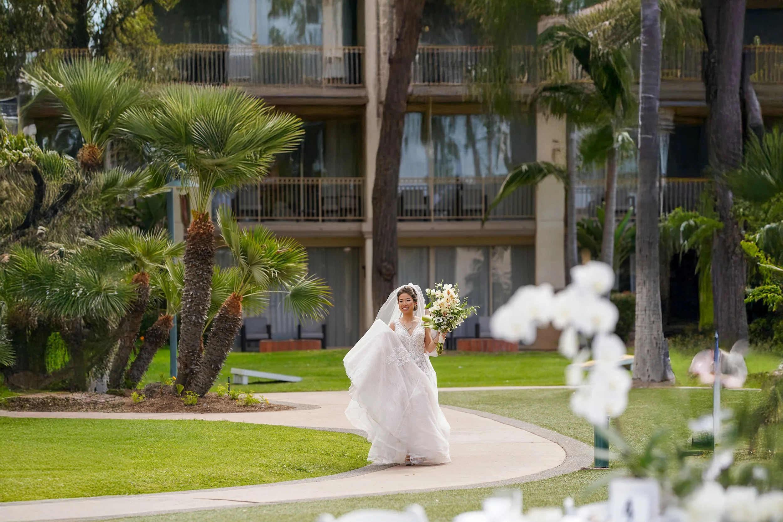 tropical-garden-wedding-bride.JPG