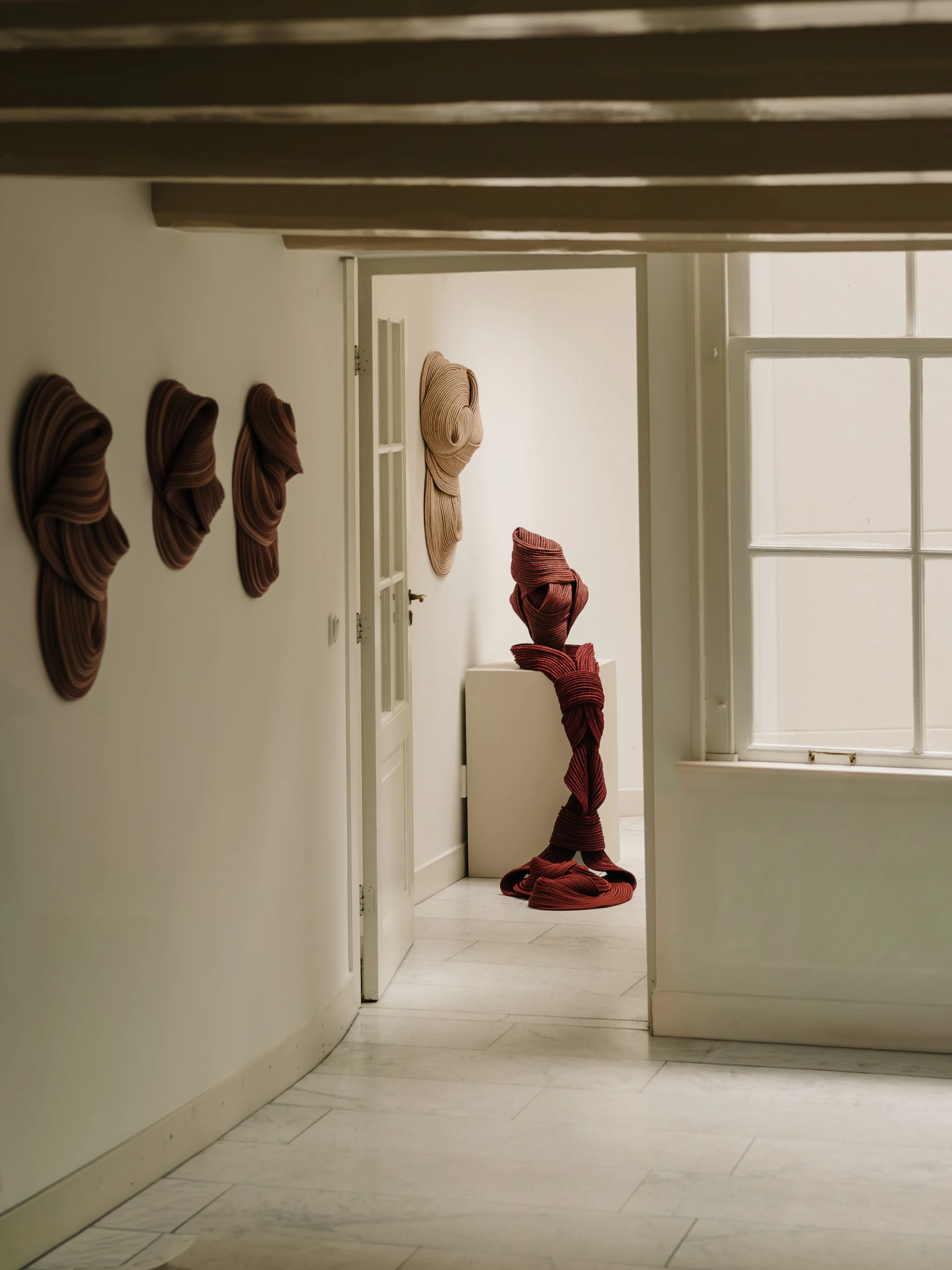 Art Salon Anaïs x Sini Villi - Unfolding - by _linderozis-35.jpg