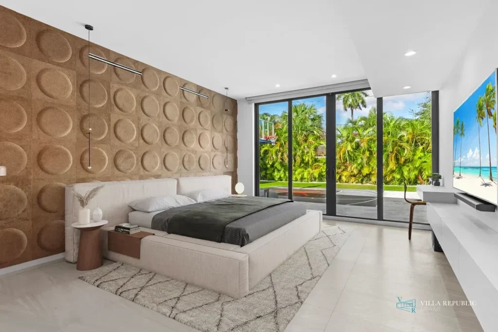 imgi_71_VillaRepublicMiami-VillaMaya-NorthMiamiBeach-43-1024x683.webp