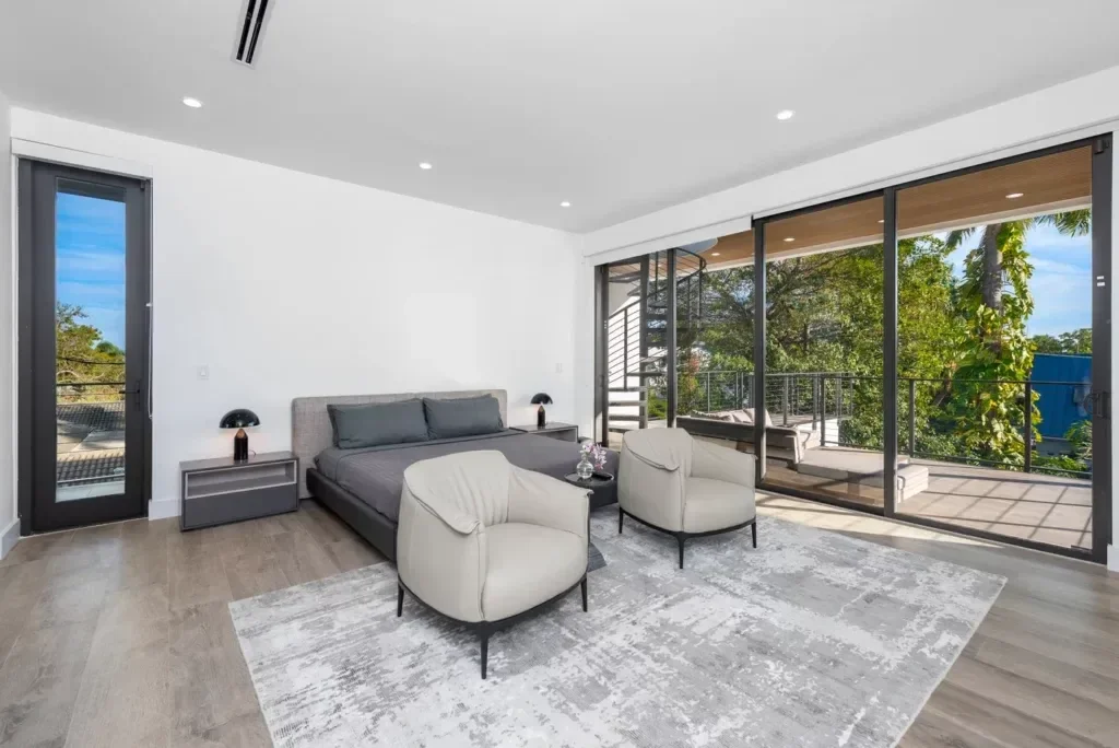imgi_108_villa-republic-miami-villa-summercrest-046-1024x684.webp