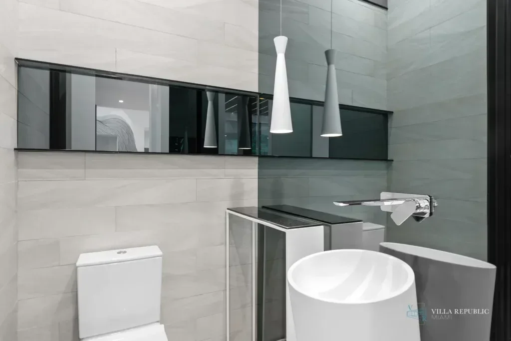 imgi_15_VillaRepublicMiami-VillaMaya-NorthMiamiBeach-63-1024x683.webp