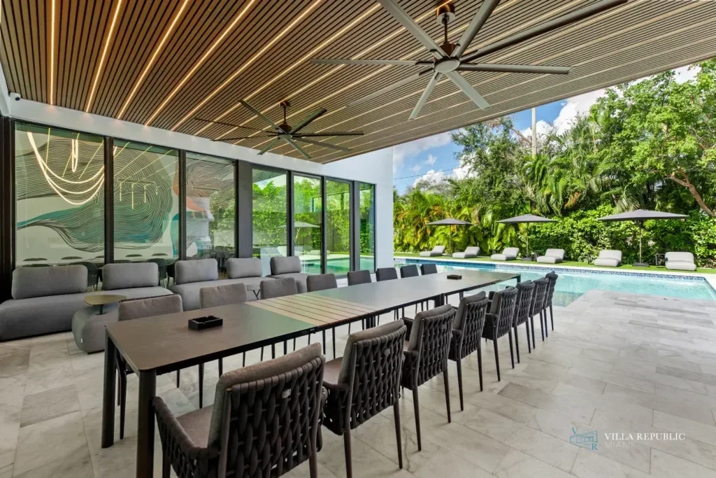 imgi_97_VillaRepublicMiami-VillaMaya-NorthMiamiBeach-17-1024x683.webp