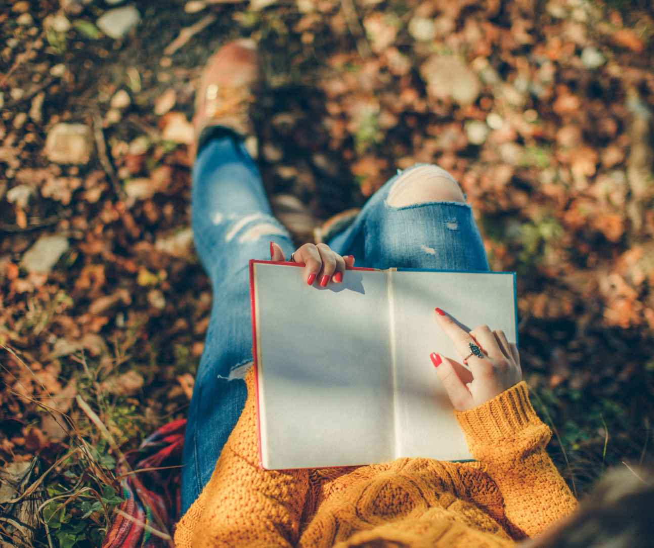“Person spending quiet time in nature to support mental, emotional, and whole-body wellness through naturopathic care