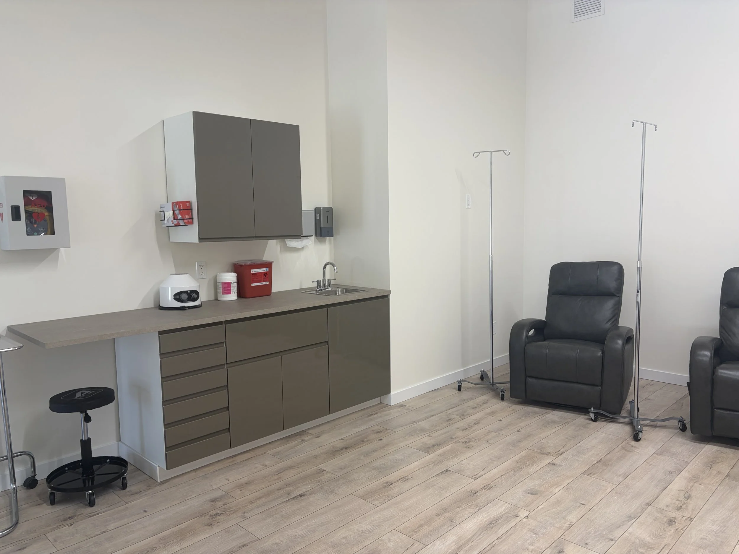 True Health - IV Room 2.jpeg