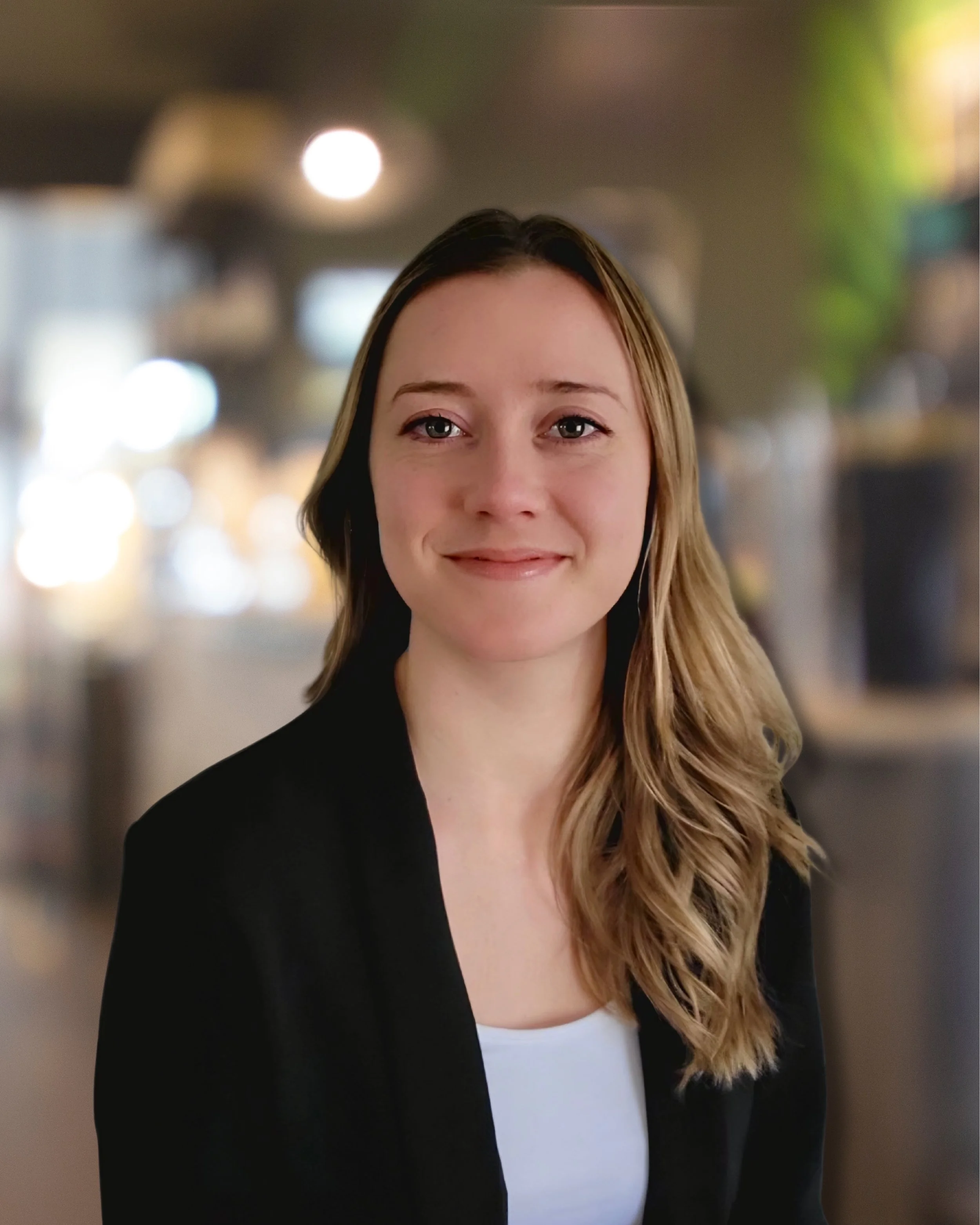 Dr. Hayley Warren, ND, integrative health practitioner providing personalized naturopathic care