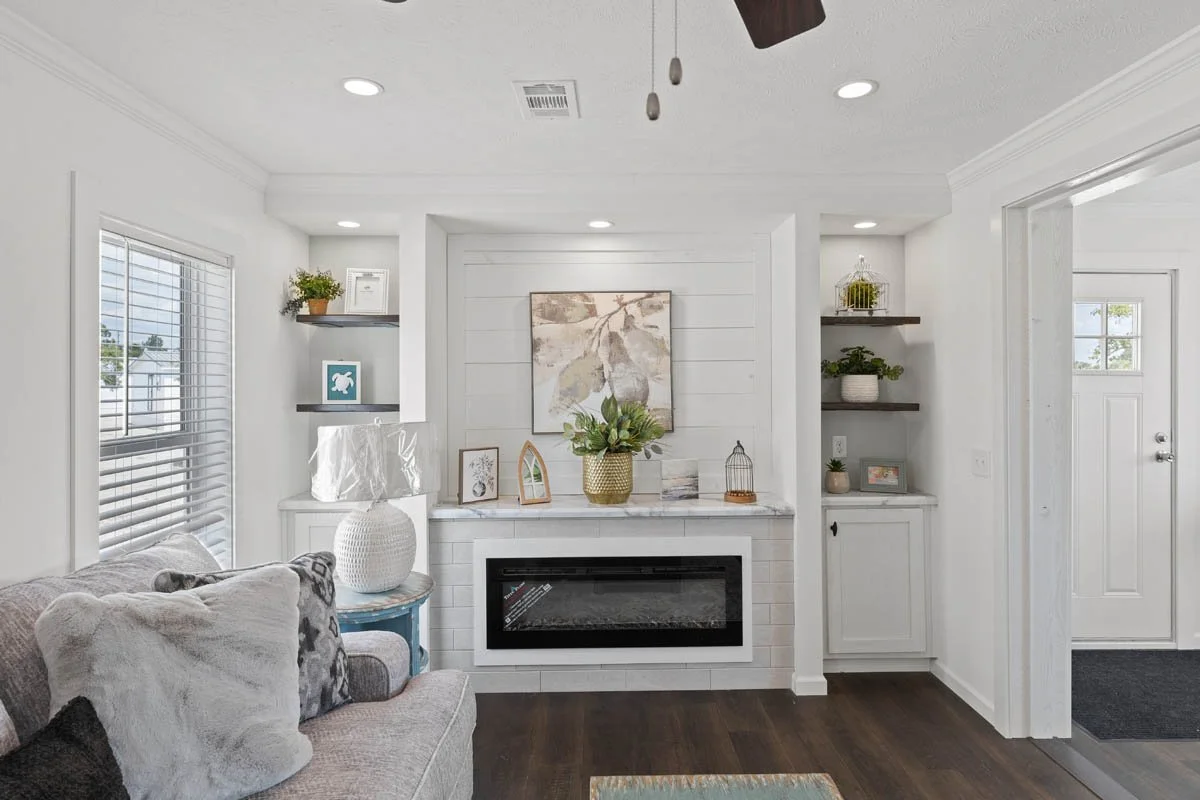 Winston-Venice-Living-Room-1.jpg