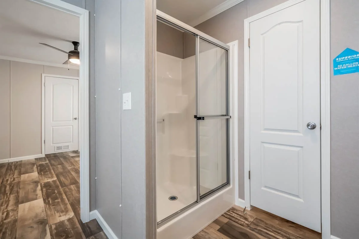 Bravo-Pip-Bathroom-4.jpg