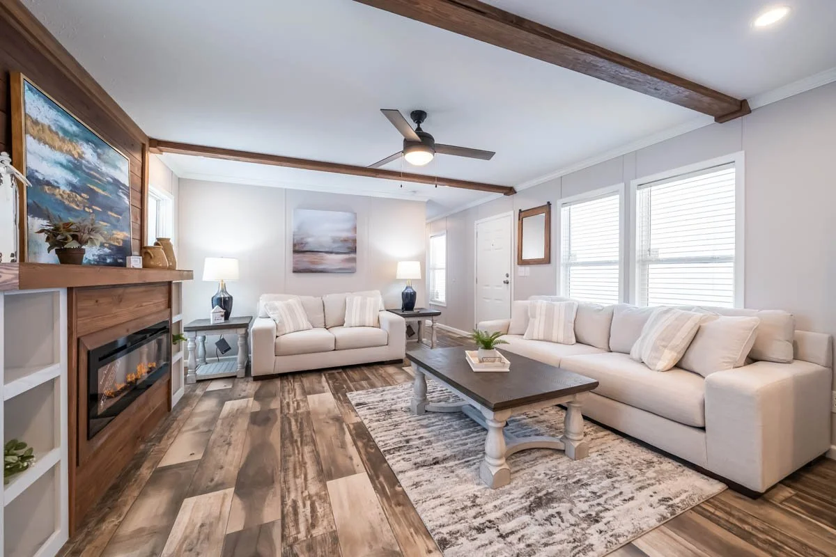 Bravo-Pip-Livingroom-2.jpg