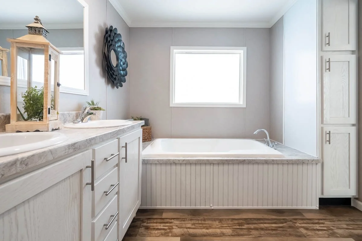Bravo-Pip-Bathroom-5.jpg
