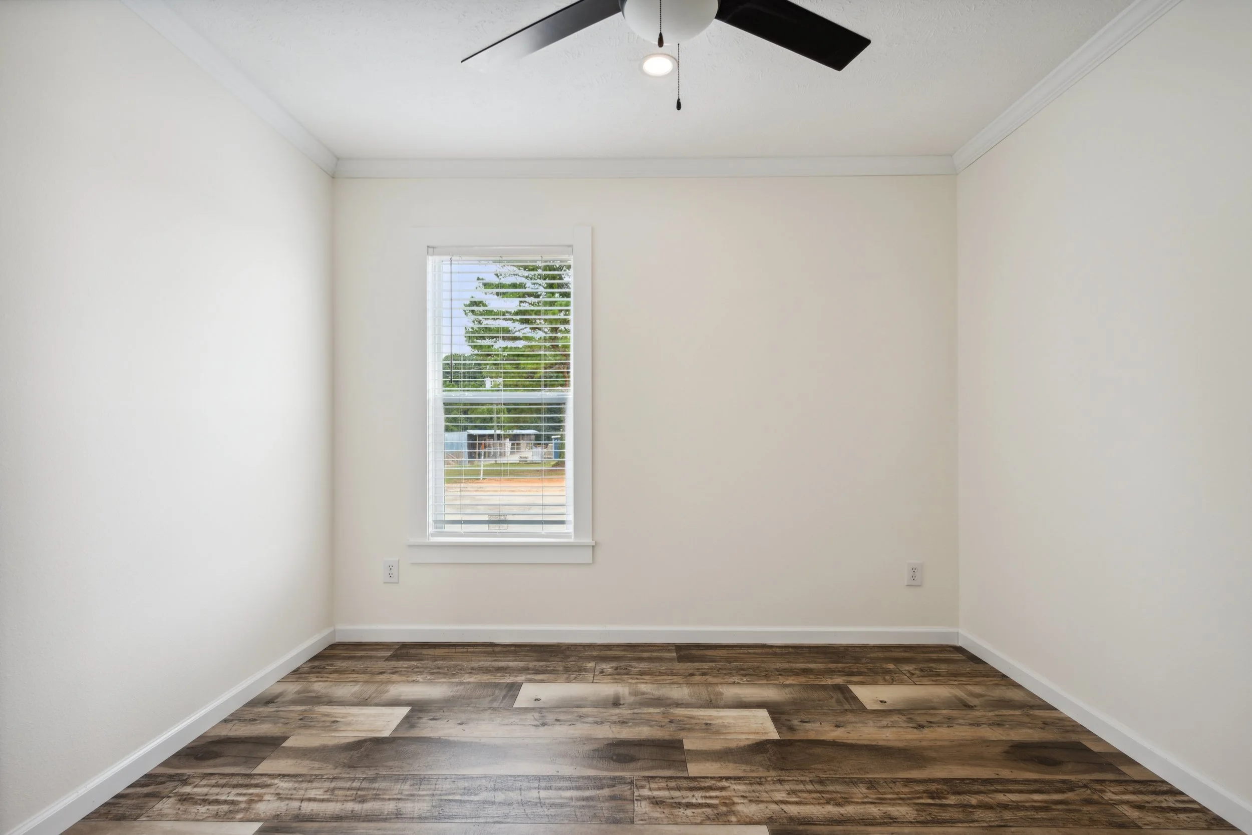 Bravo-Nexus-Bedroom-5.jpg