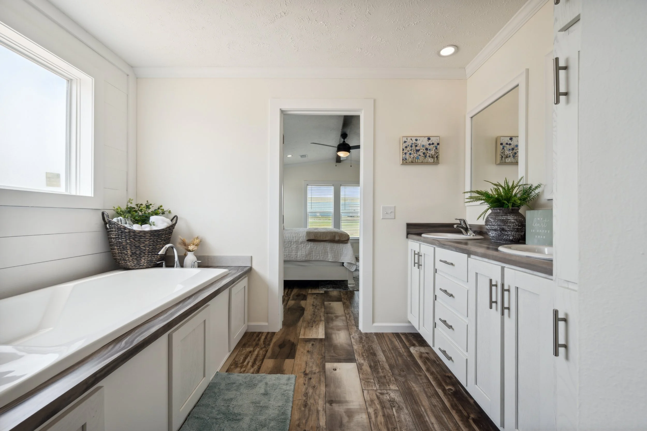 Bravo-Nexus-Bathroom-1.jpg