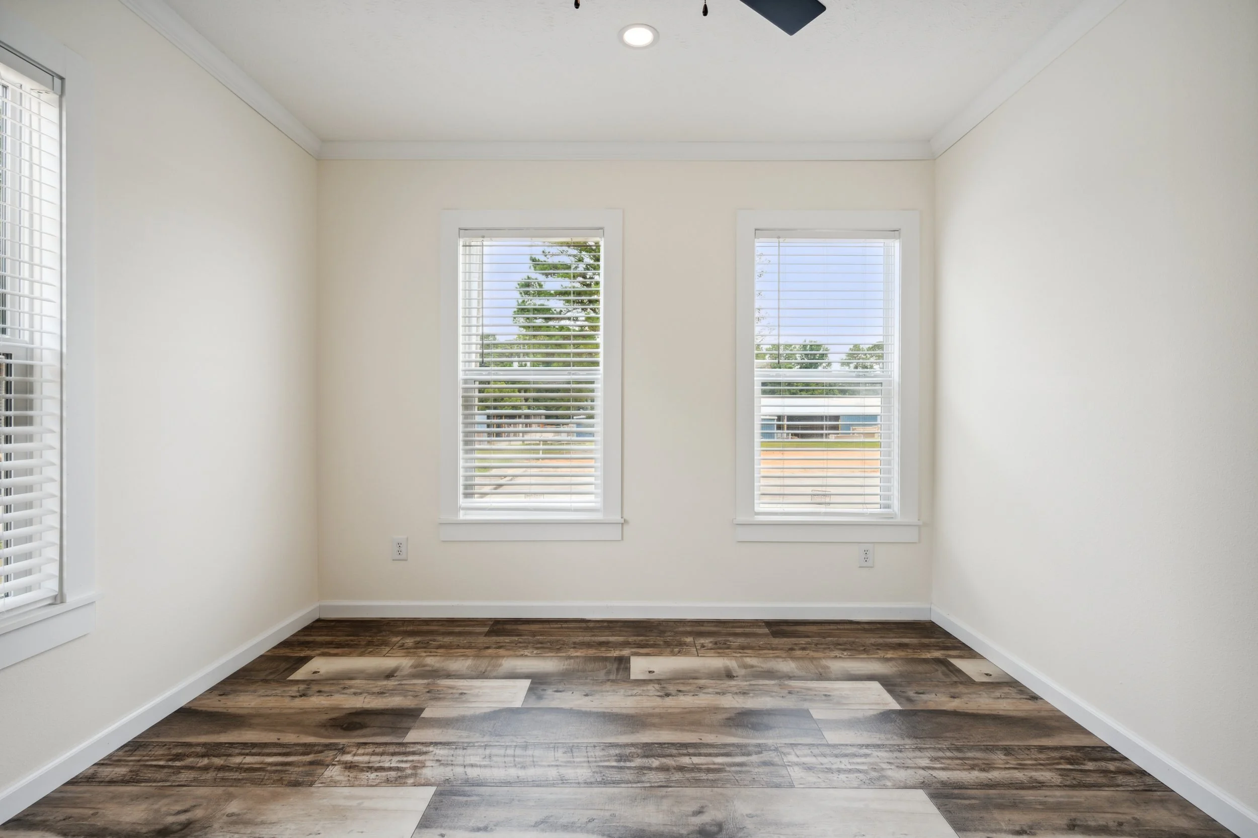 Bravo-Nexus-Bedroom-3.jpg