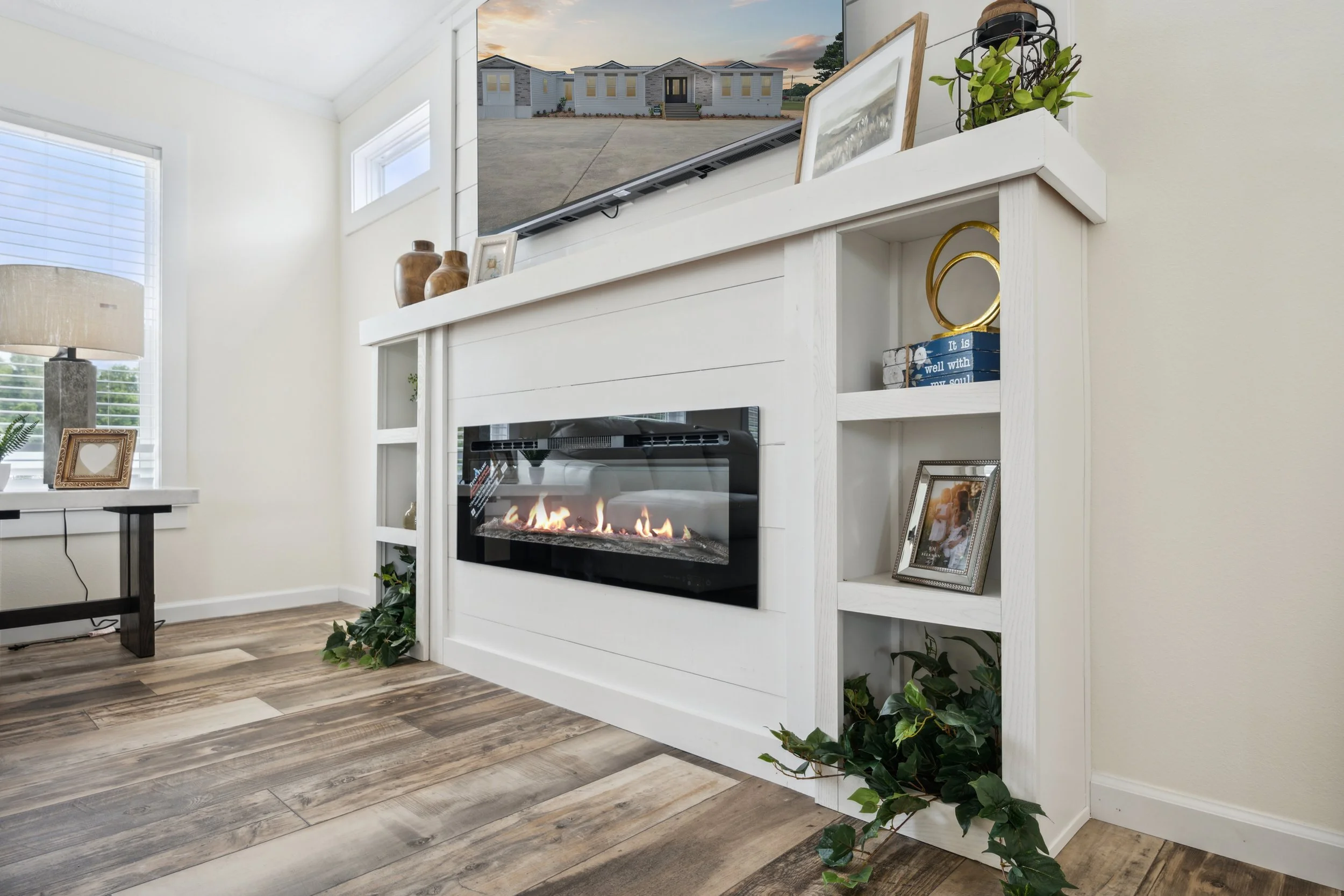 Bravo-Nexus-Fireplace.jpg
