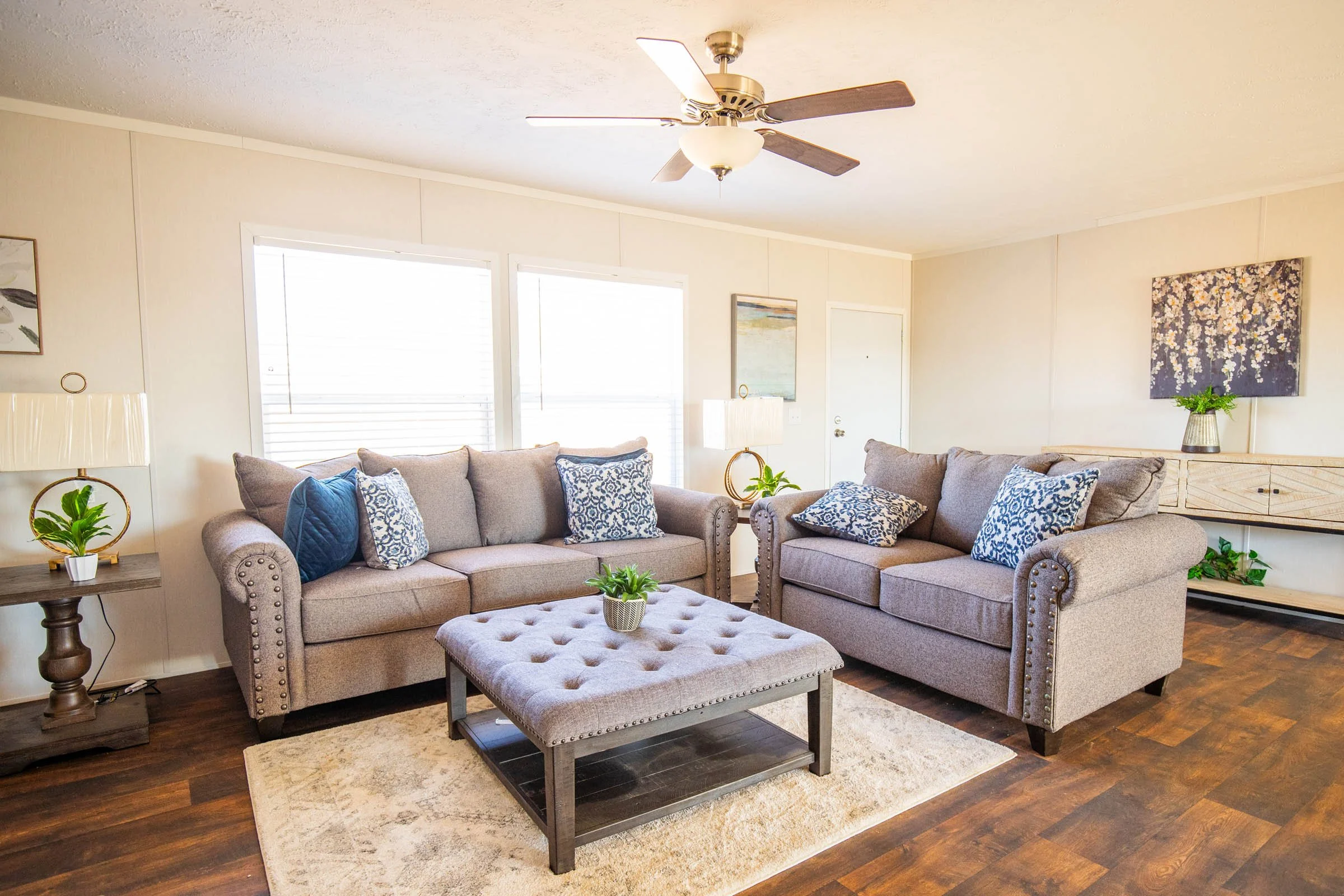 Embark-Scout-LivingRoom-1.jpg