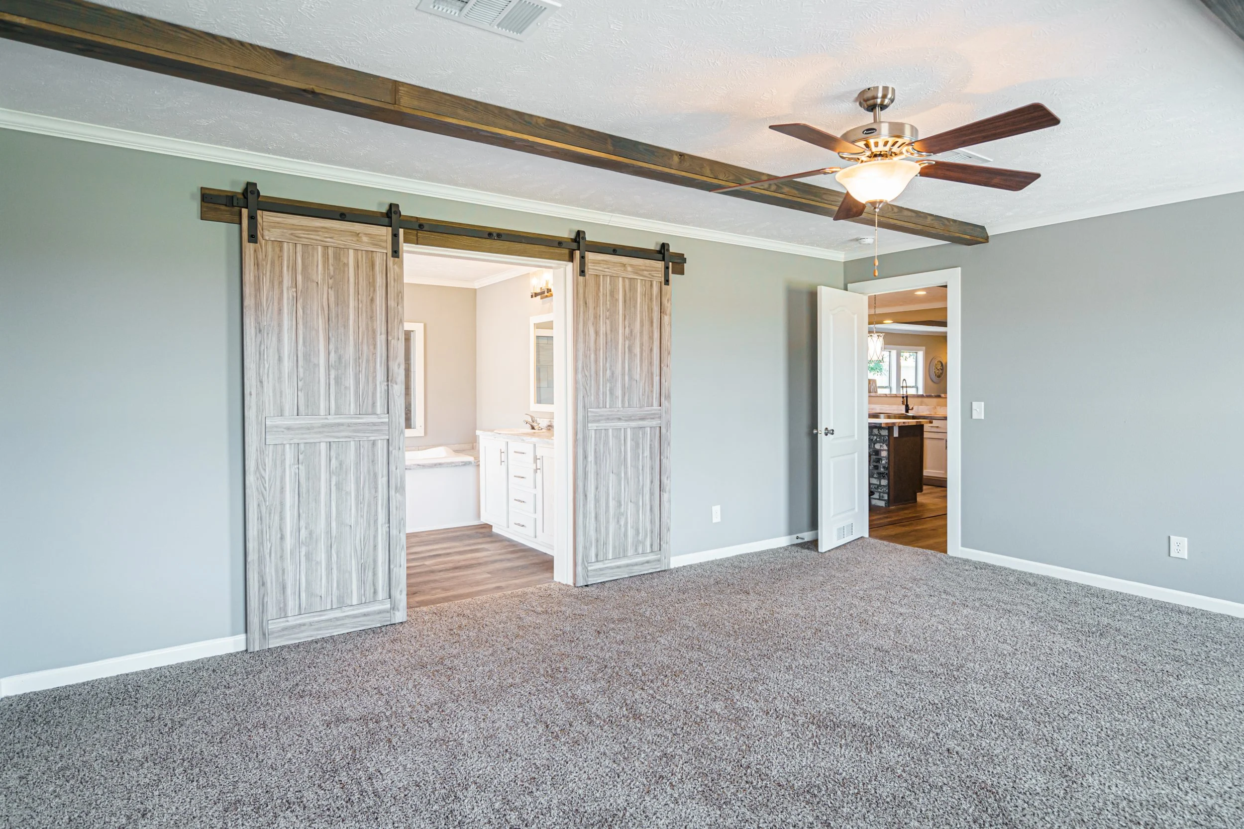 RH__17 Helicon 3.0_9 (2).jpg