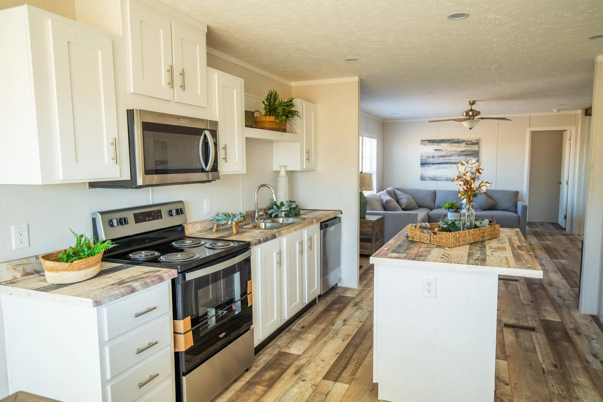 Embark-Onward-Kitchen-2.jpg