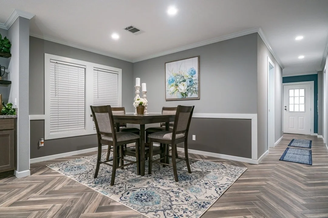 Winston-Houston-Diningroom-1.jpg